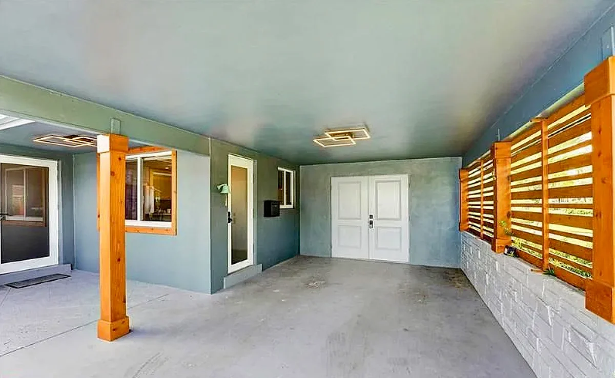 Wander Oakland Park Lagoon #43