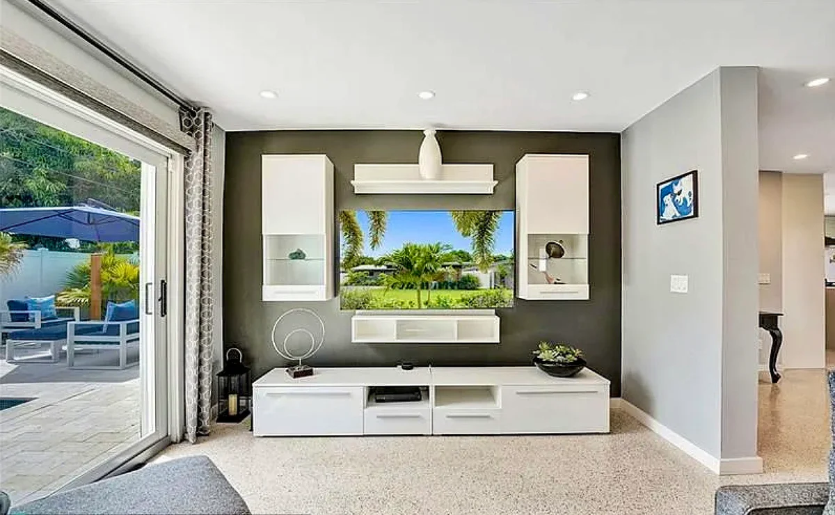 Wander Oakland Park Lagoon #39