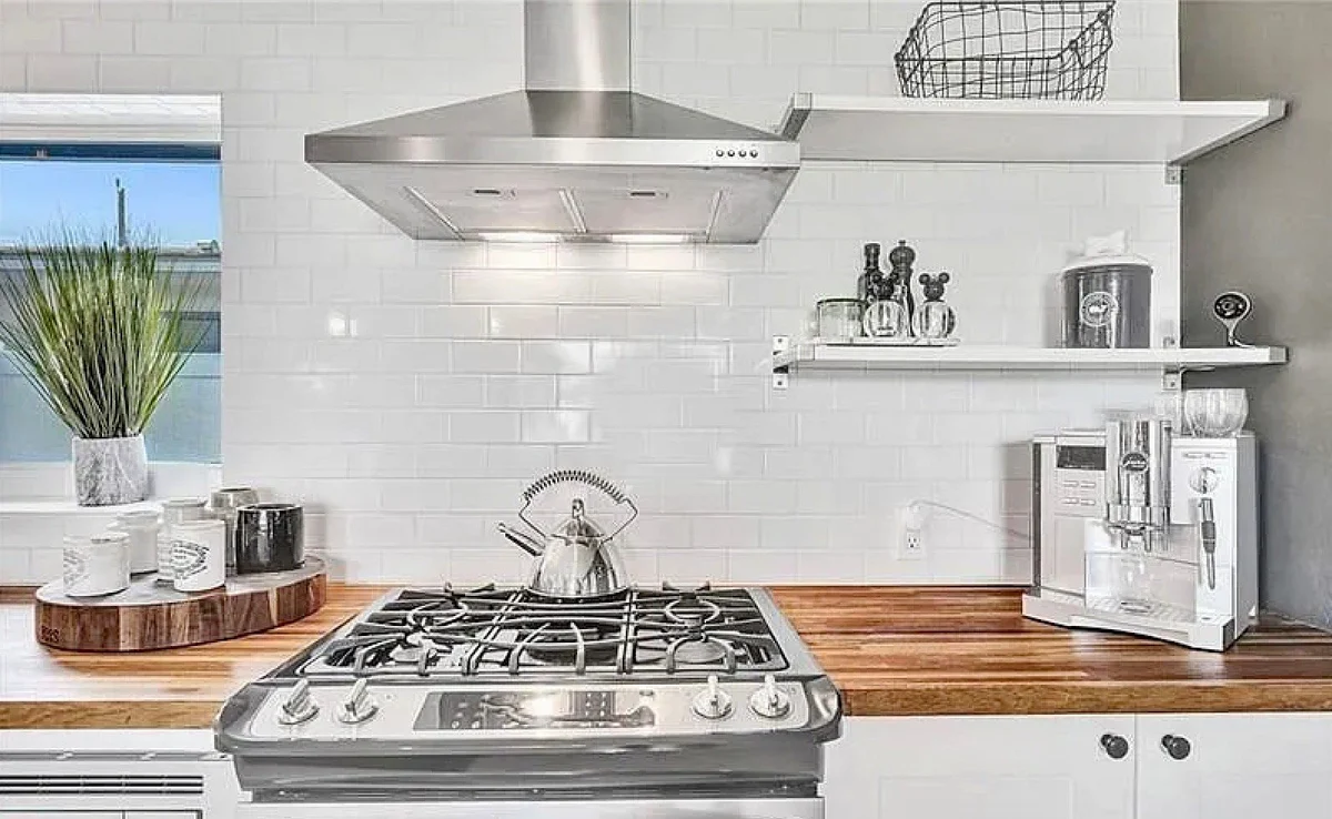 Wander Oakland Park Lagoon #29