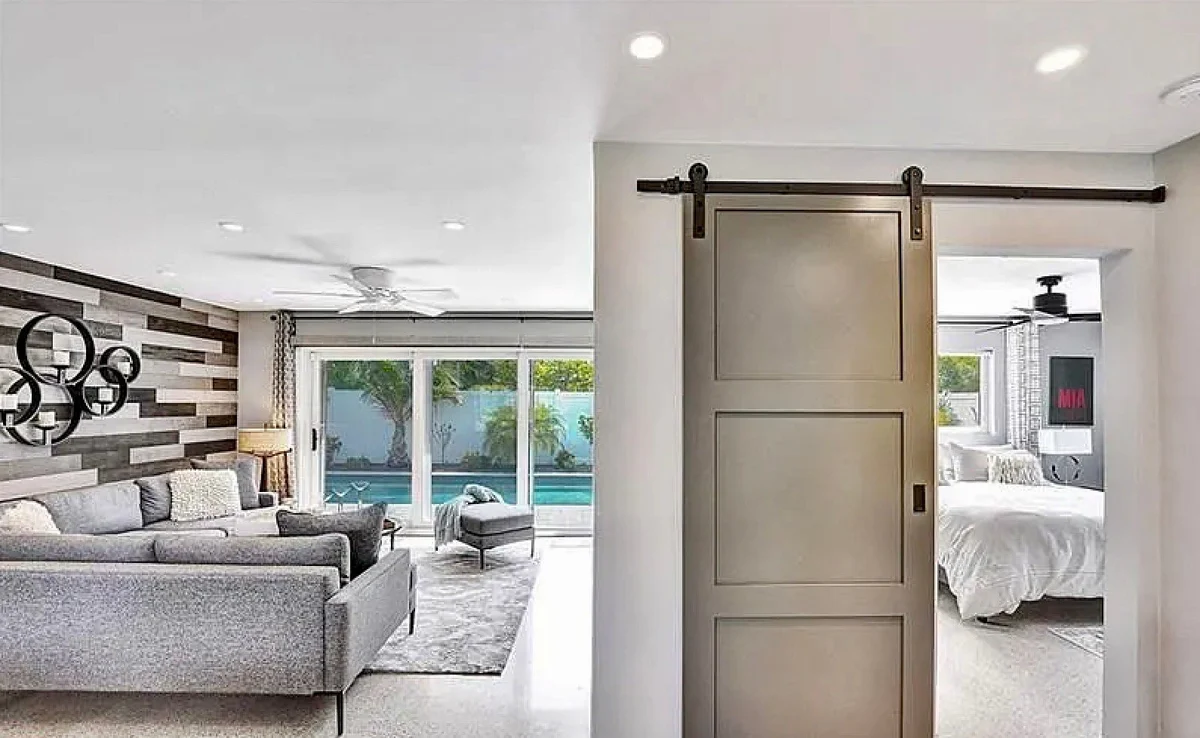 Wander Oakland Park Lagoon #55