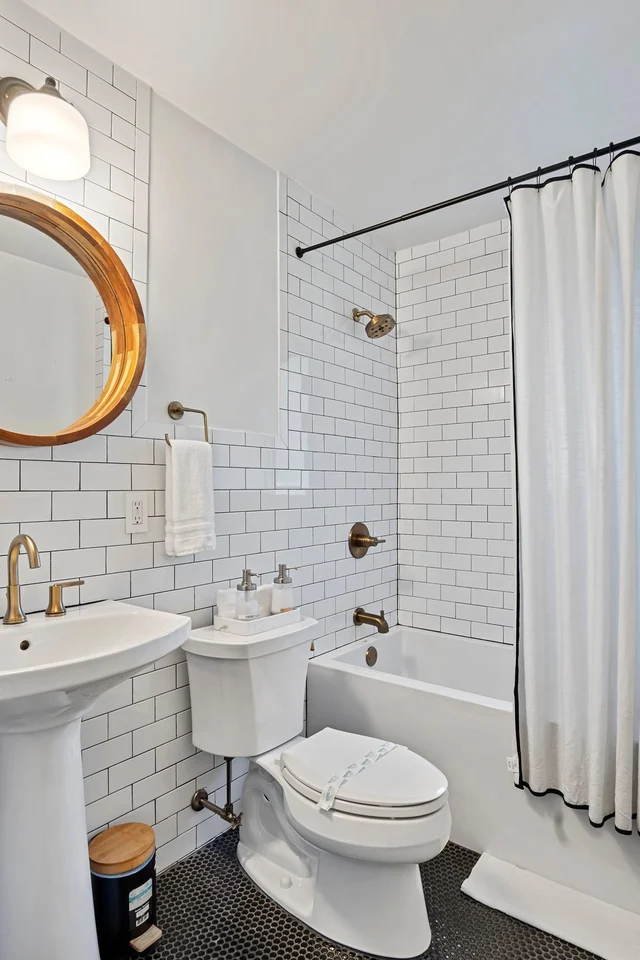 Wander Oakland Park Lagoon #37