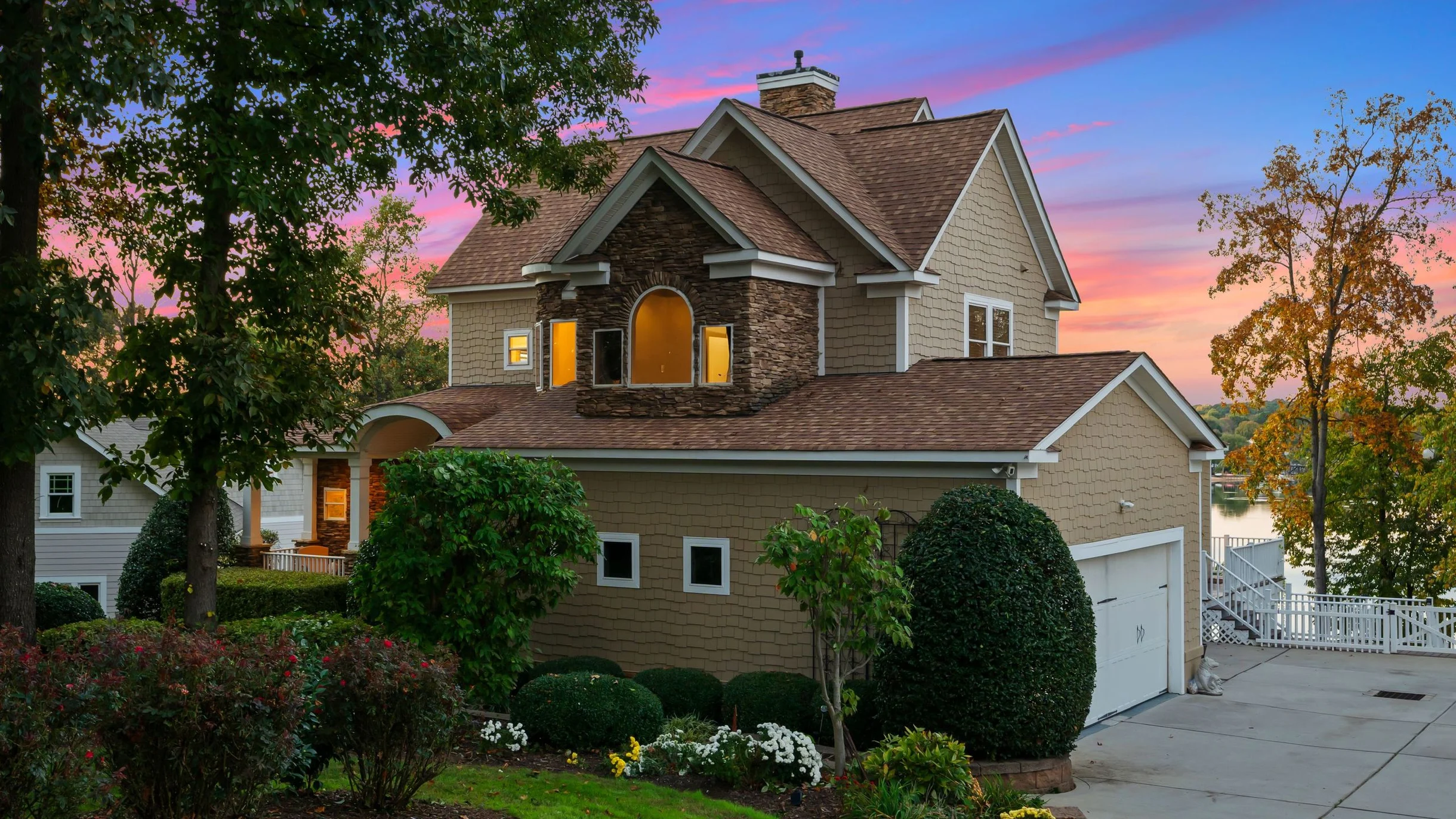 Wander Lake Norman Sanctuary #105