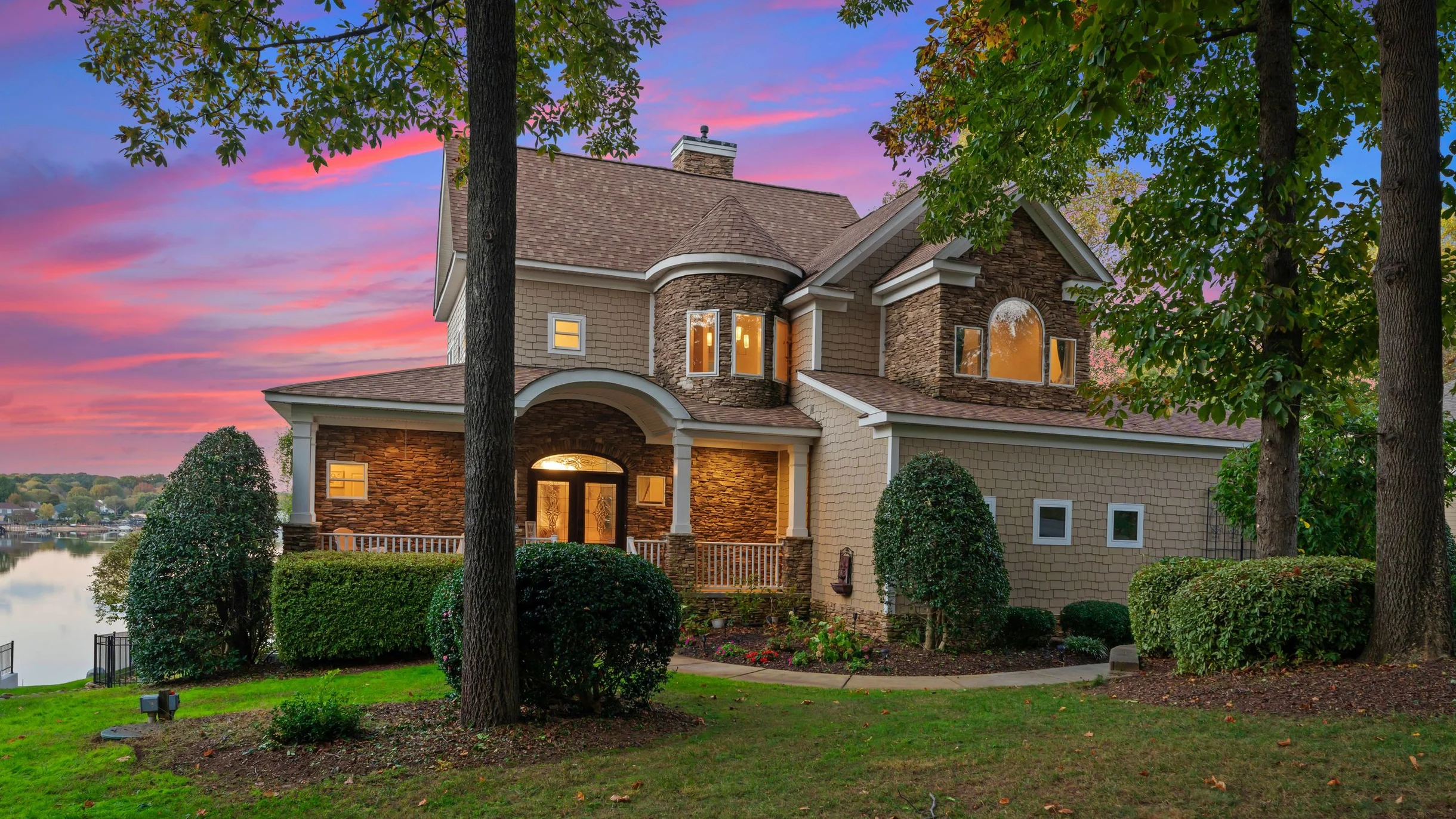 Wander Lake Norman Sanctuary #46