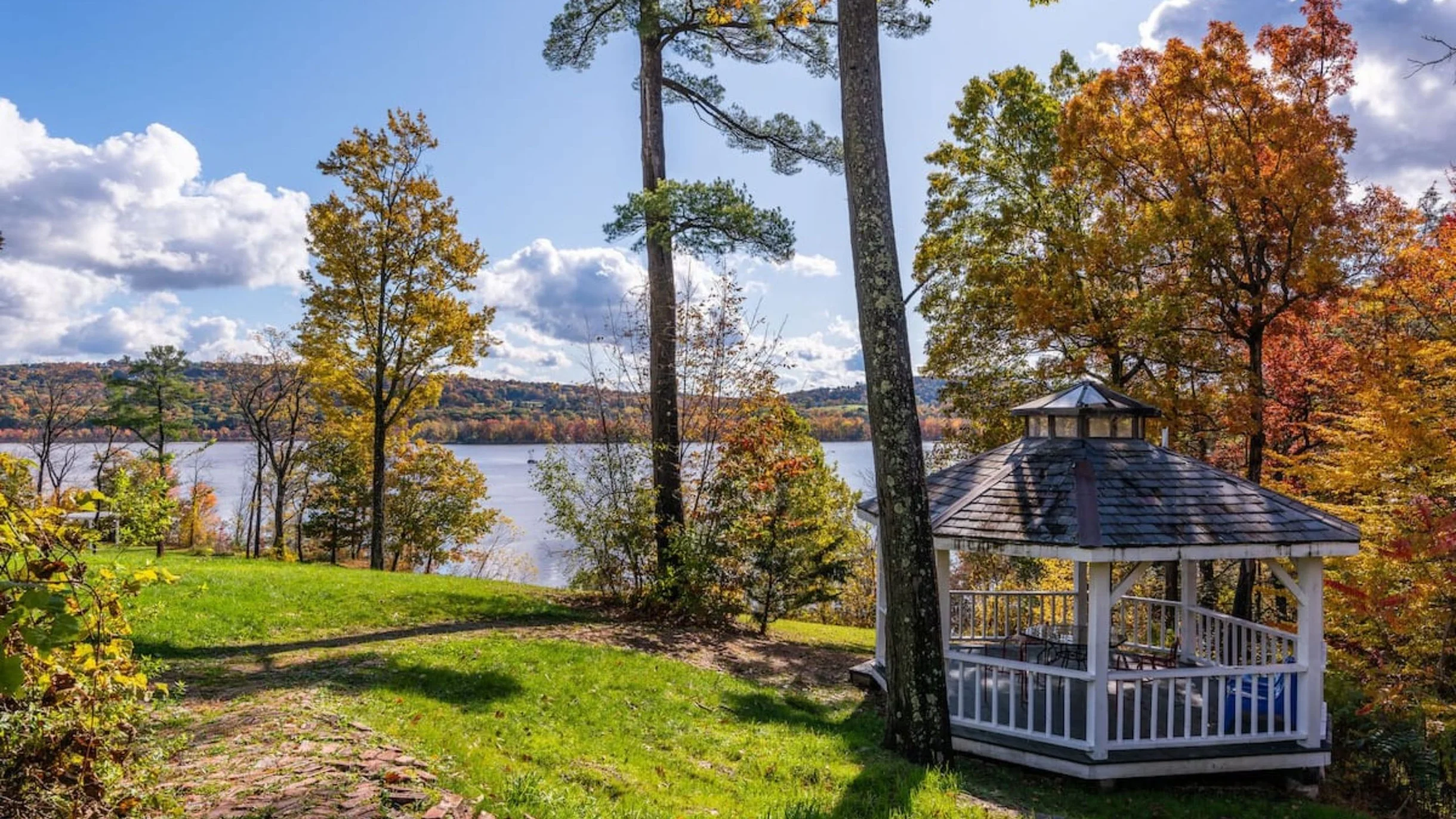 Wander Catskill Hudson #86