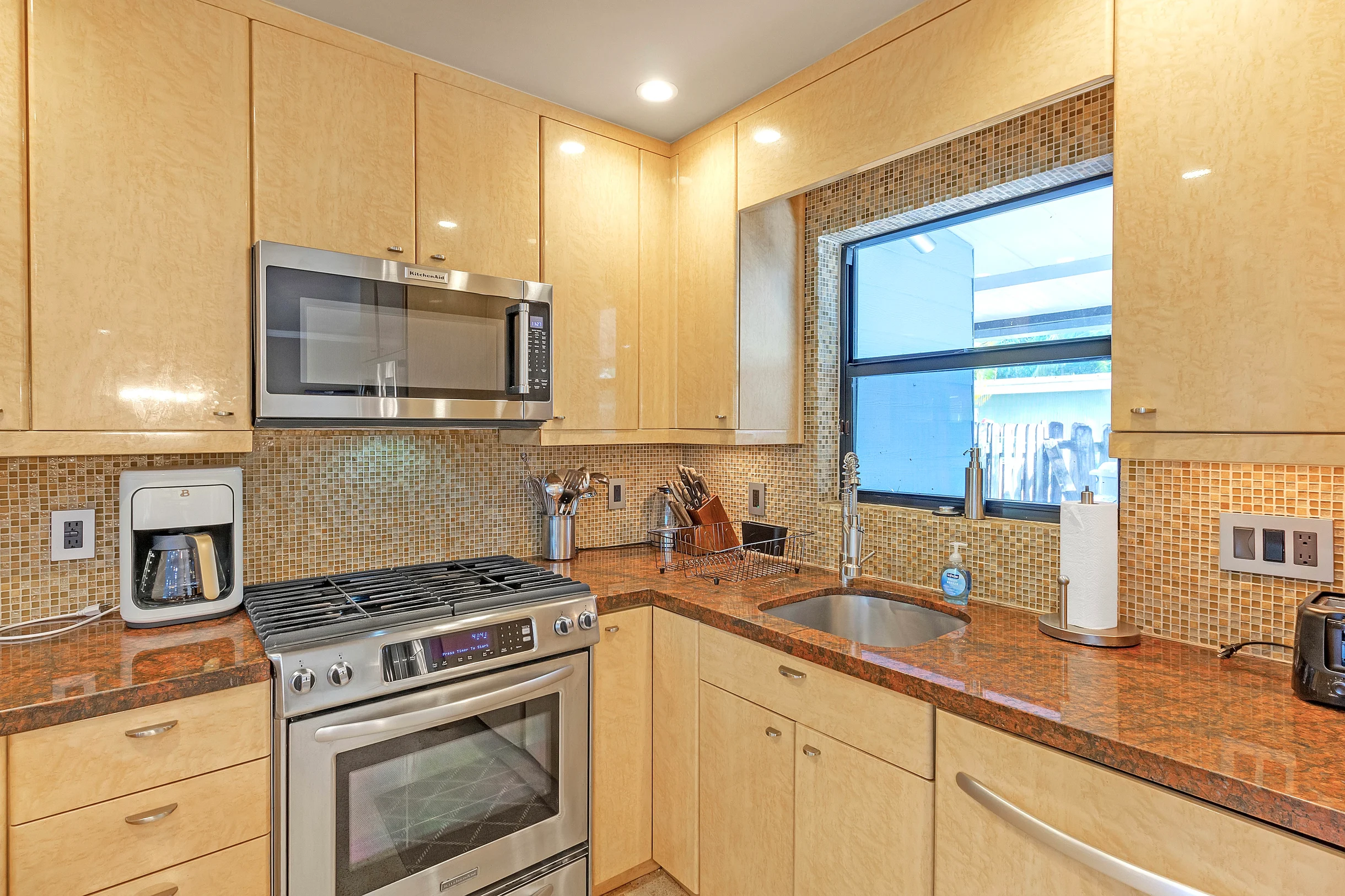 Wander Coral Ridge Tides #48