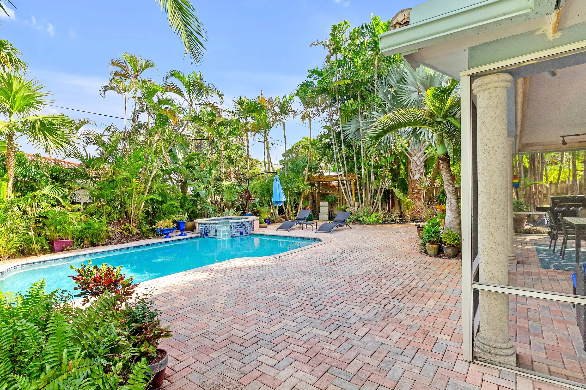 Wander Coral Ridge Tides #53