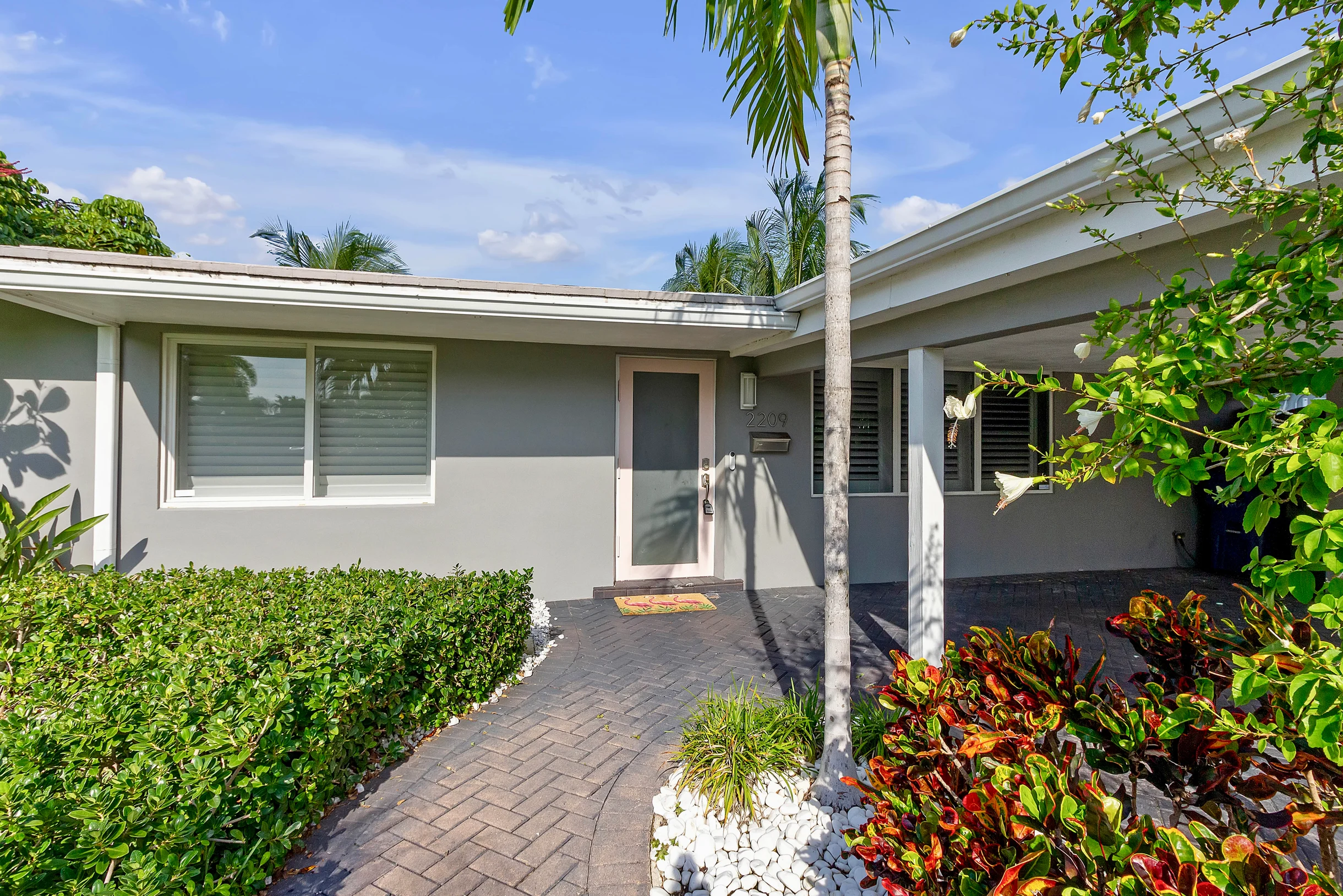 Wander Wilton Manors River #51