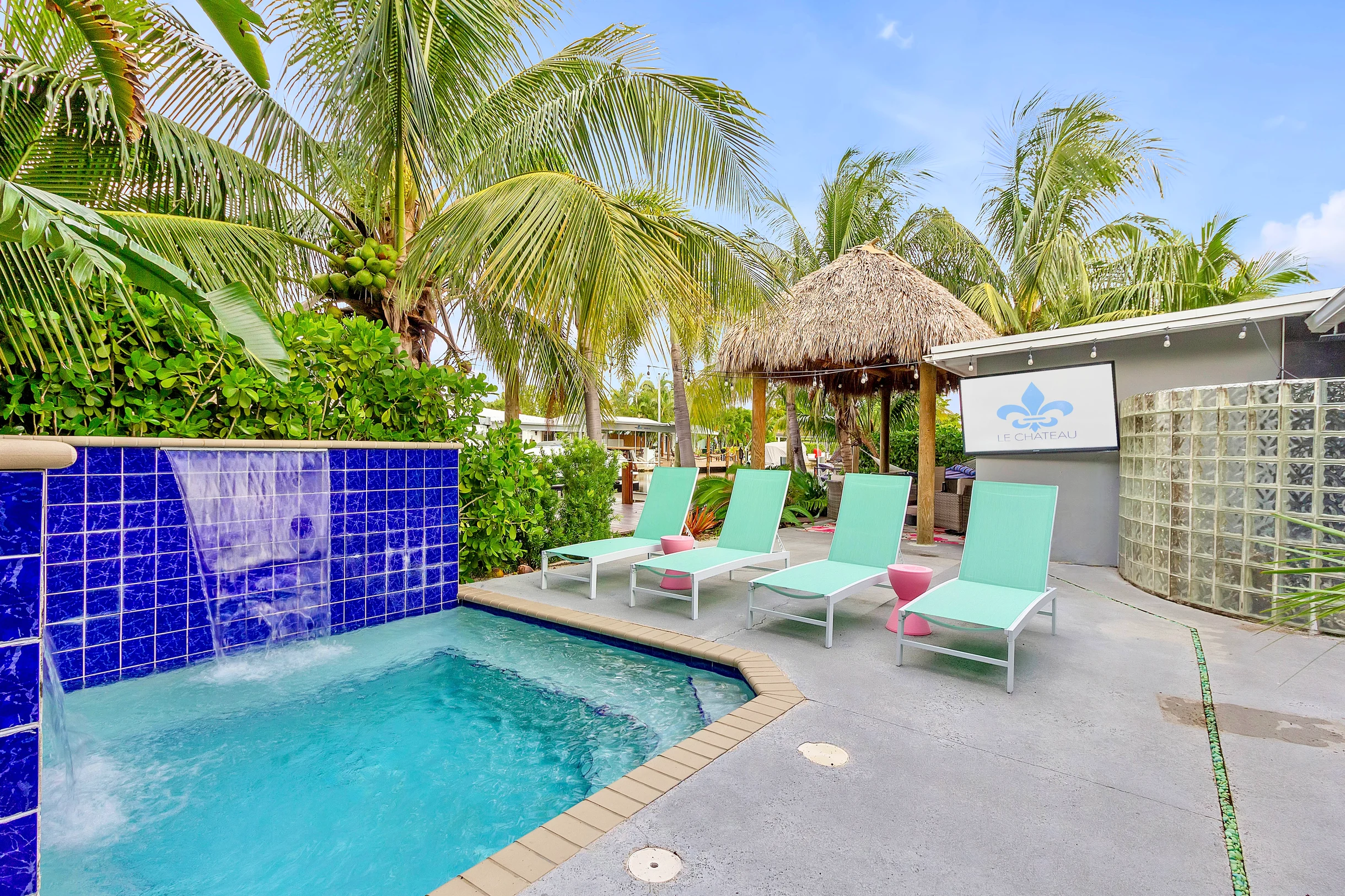 Wander Wilton Manors River #87