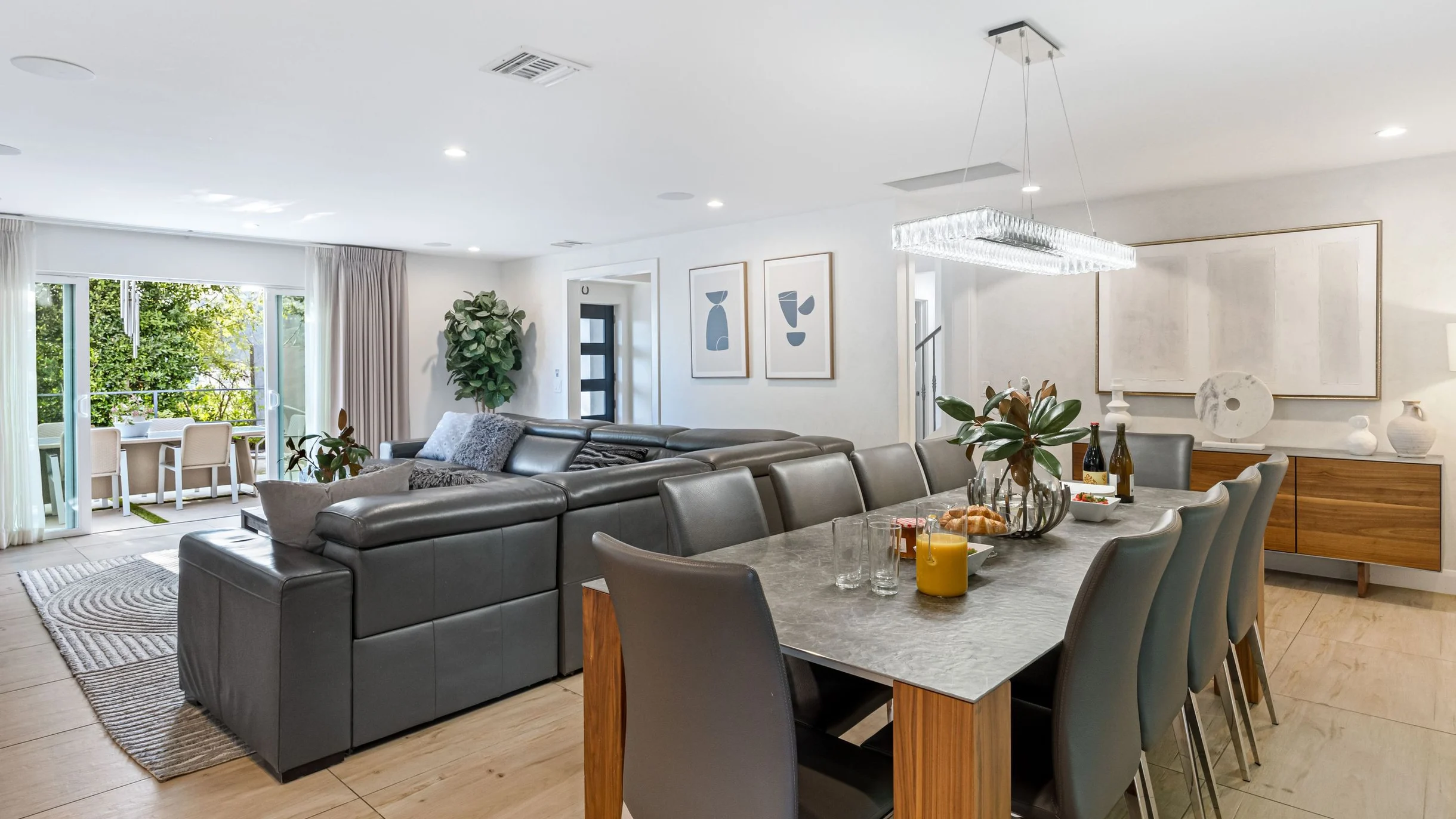 Wander Bel Air Estate