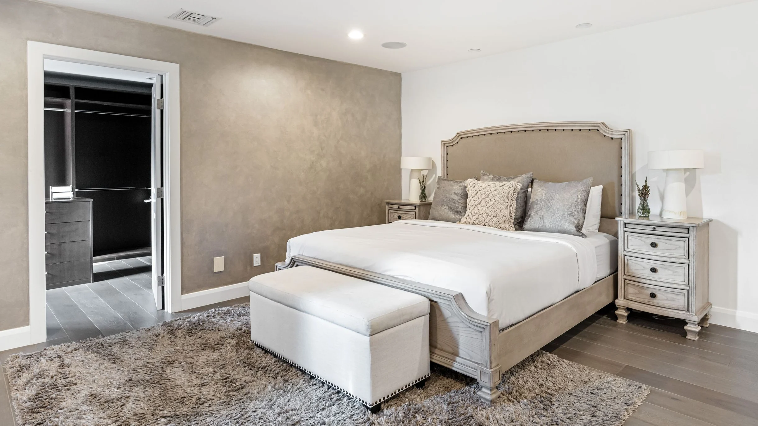 Wander Bel Air Estate #39