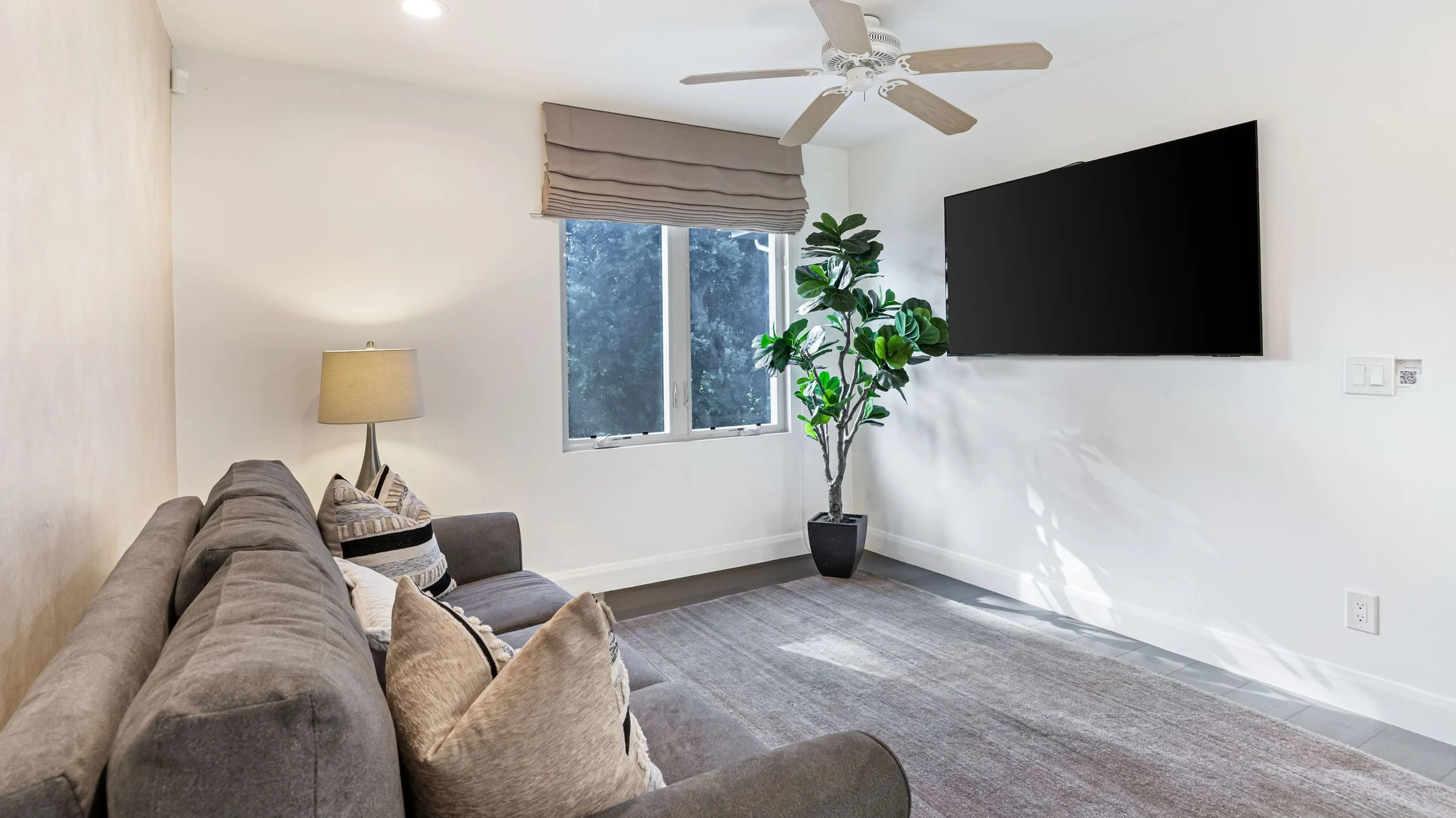 Wander Bel Air Estate #87