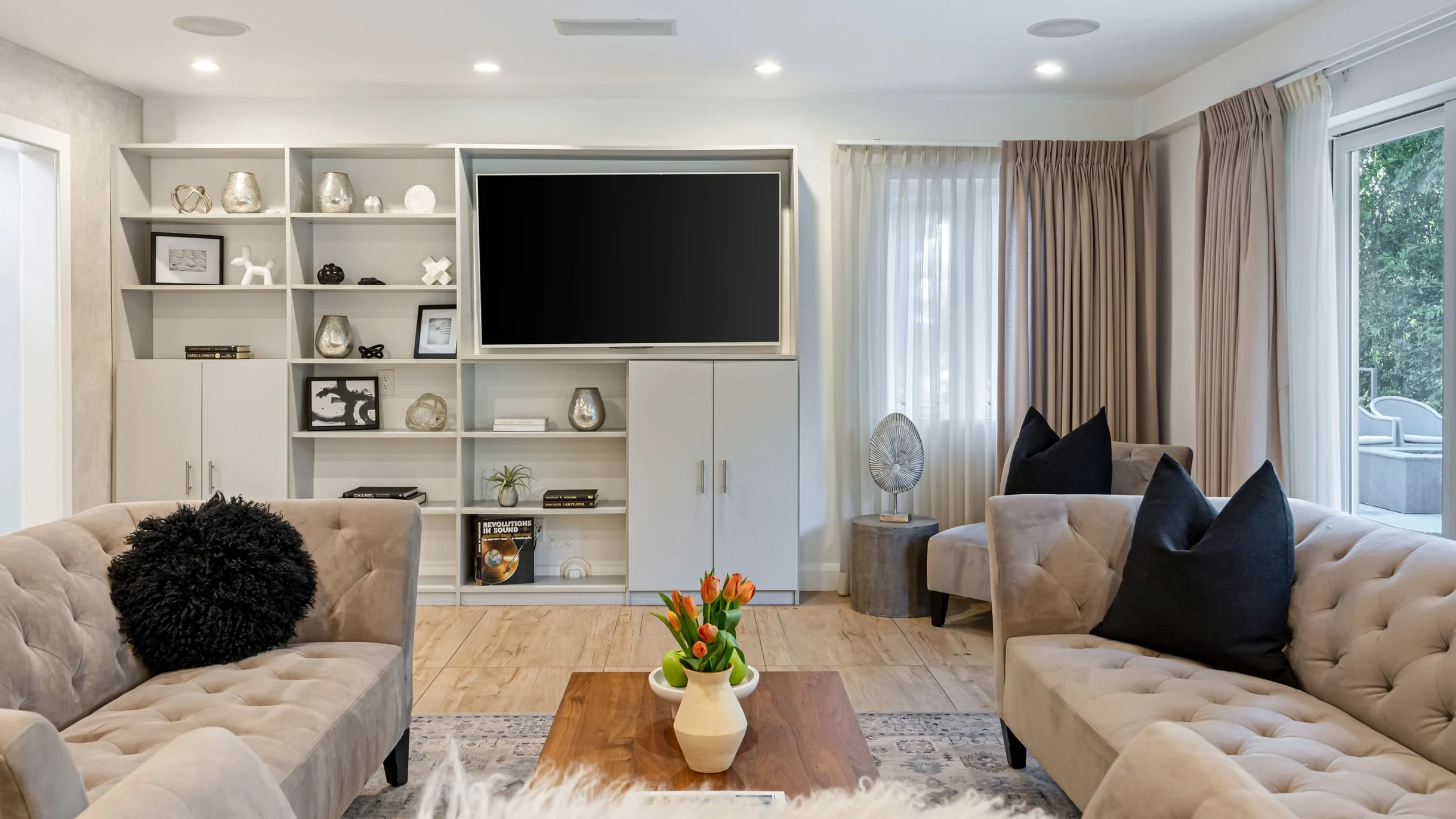 Wander Bel Air Estate #51