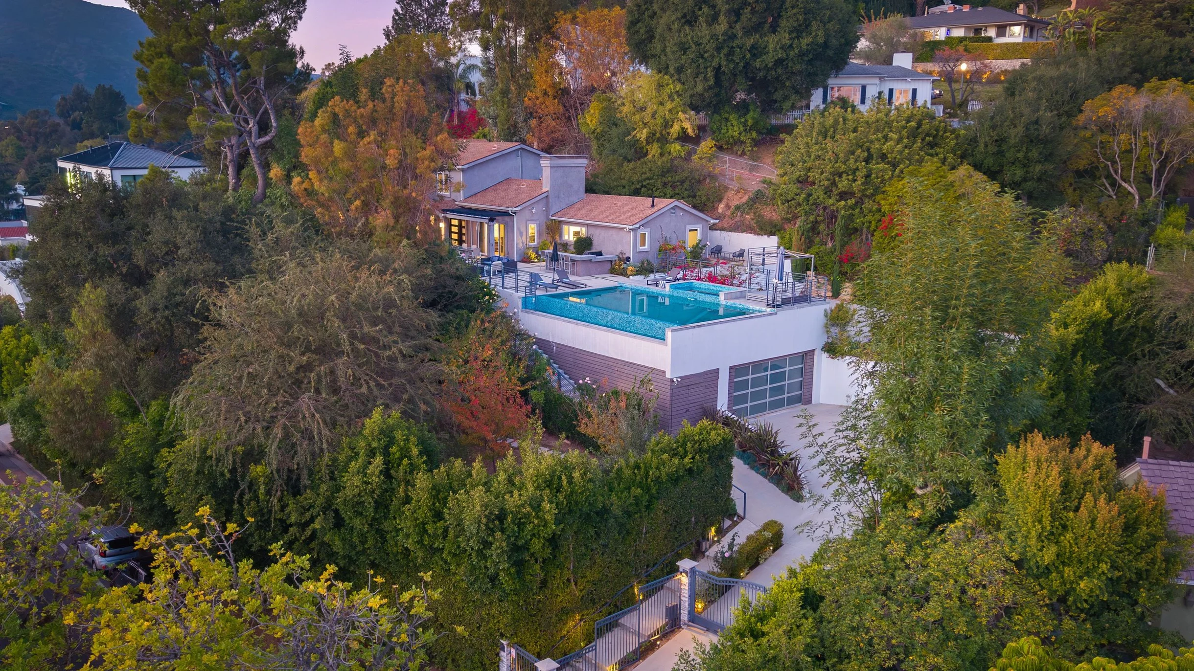 Wander Bel Air Estate #98