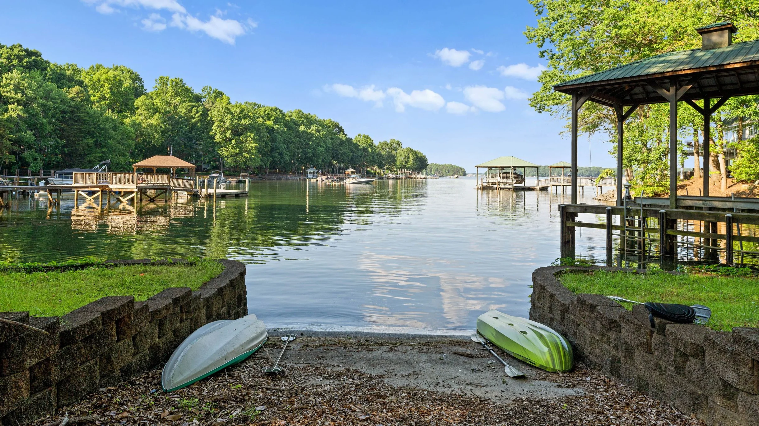 Wander Huntersville Shores #115