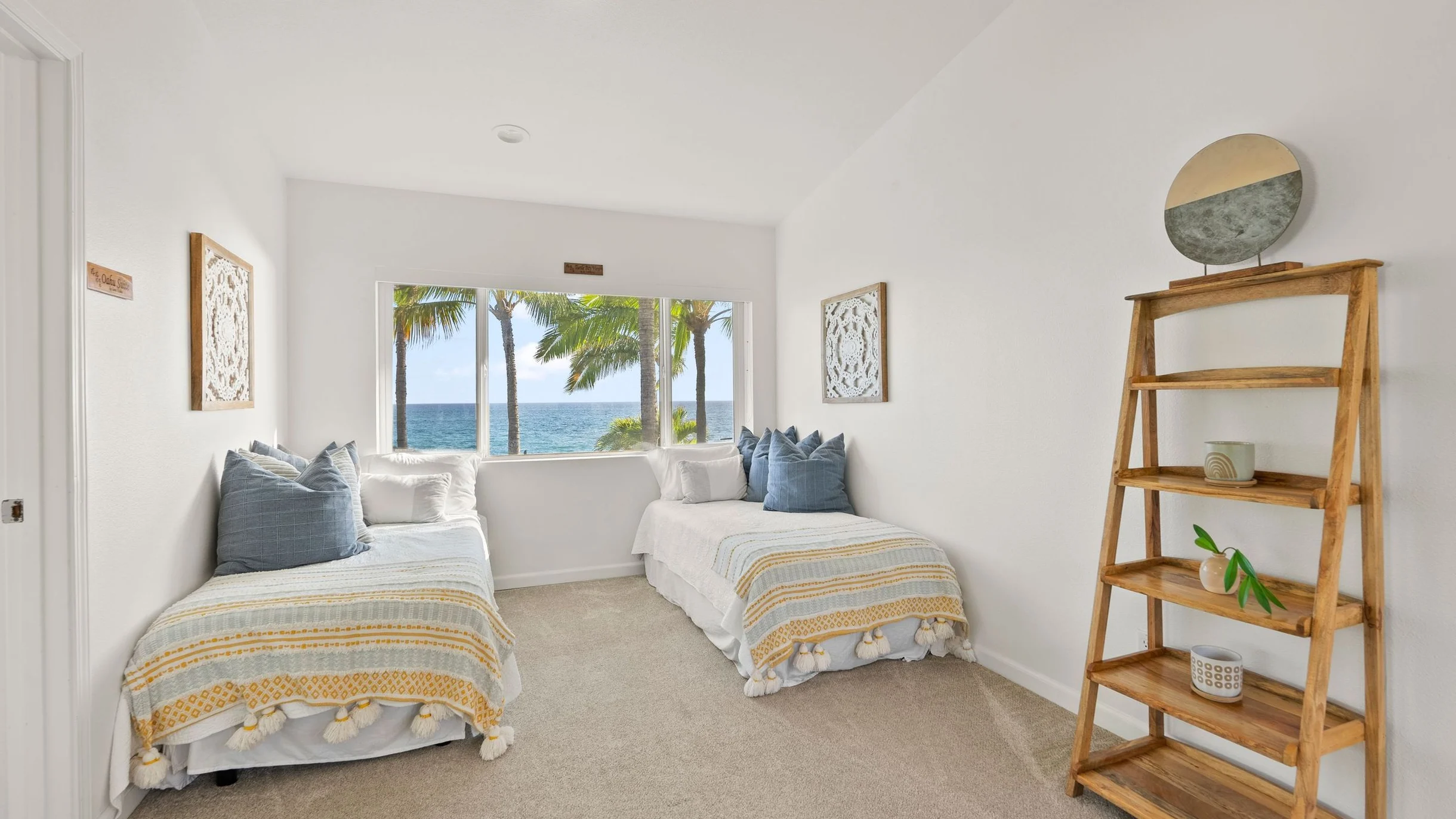 Wander Waianae Tides #77