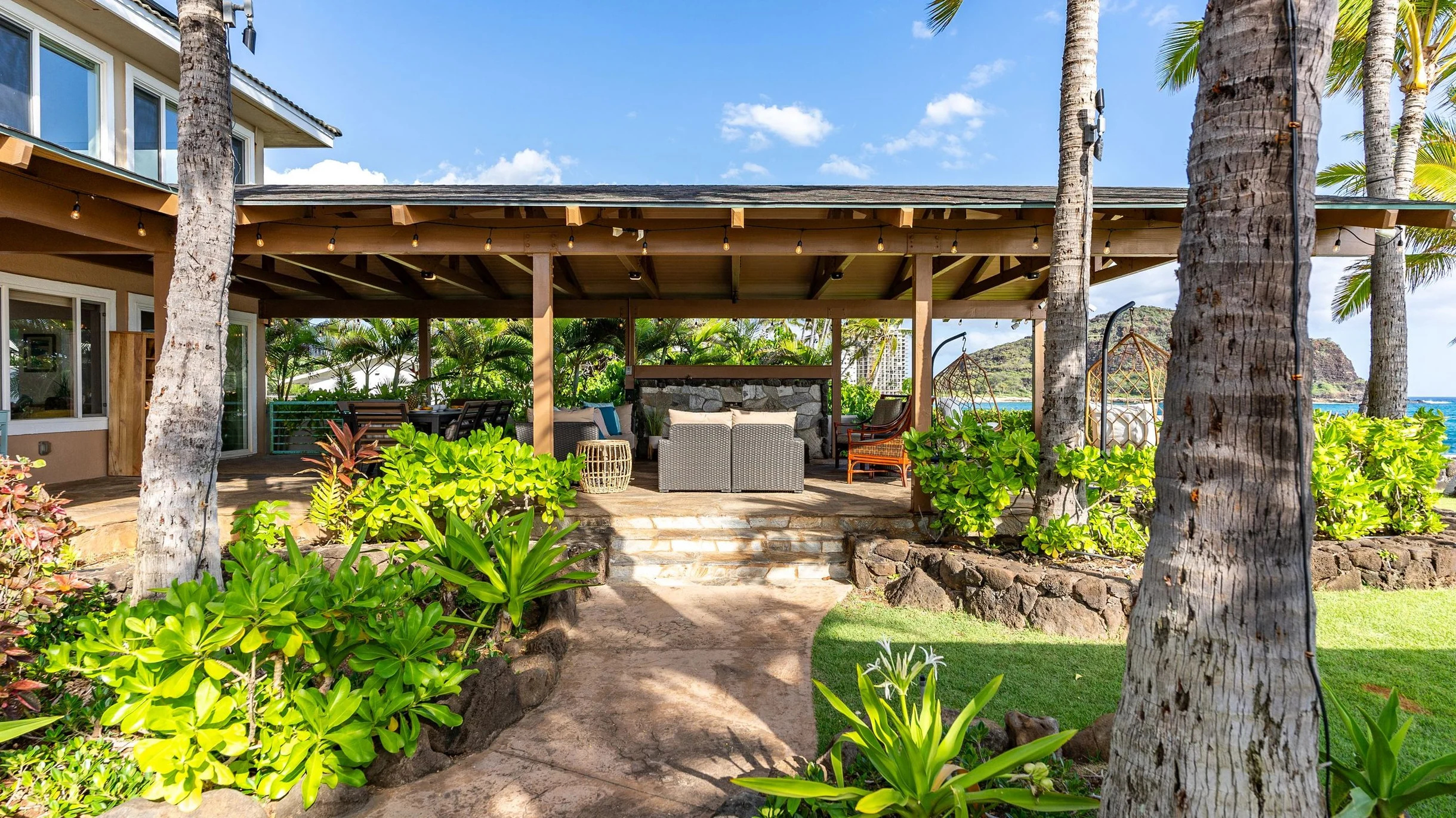 Wander Waianae Tides #71