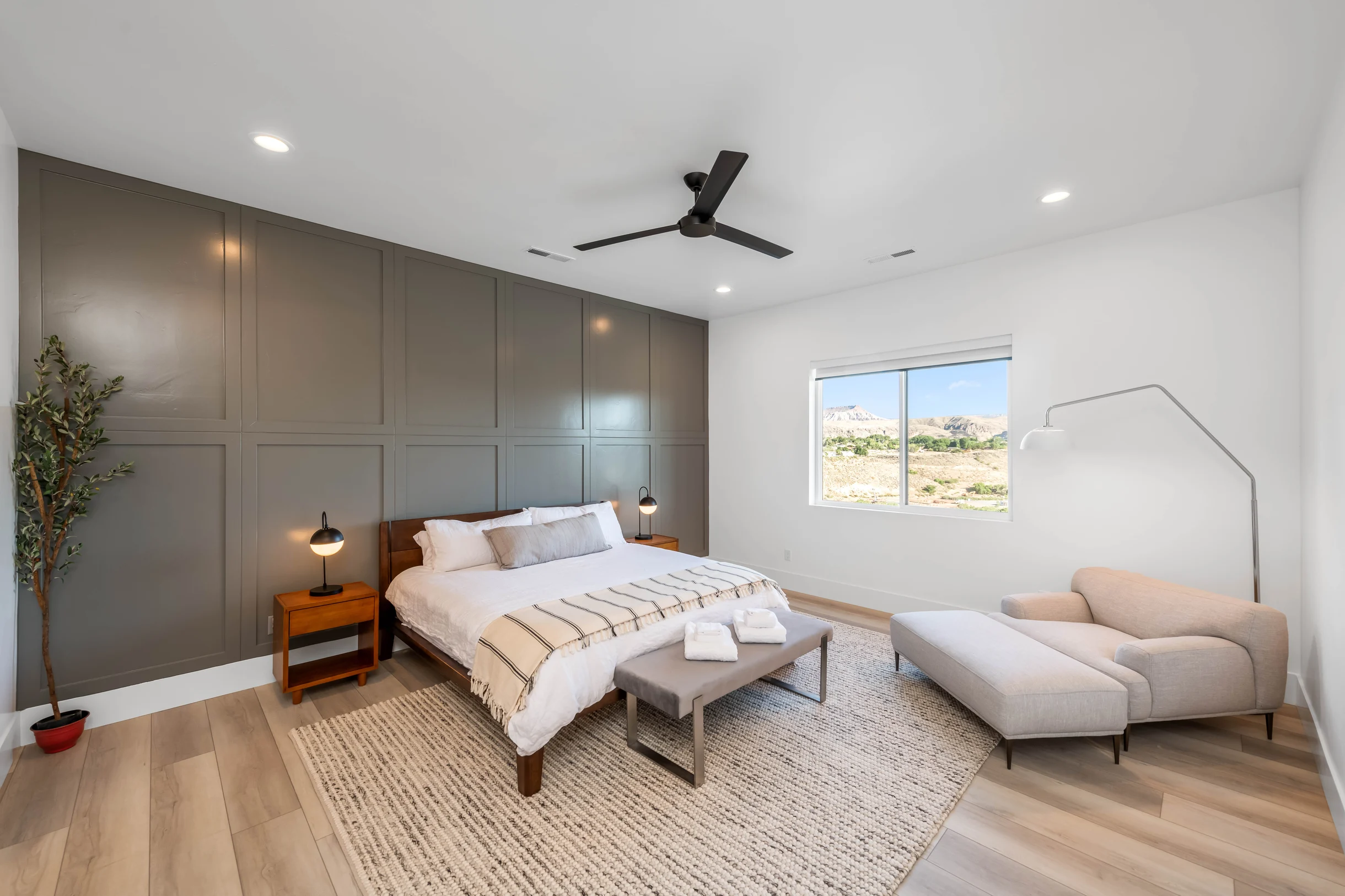 Cliffside Modern Villa - Lower Level #49