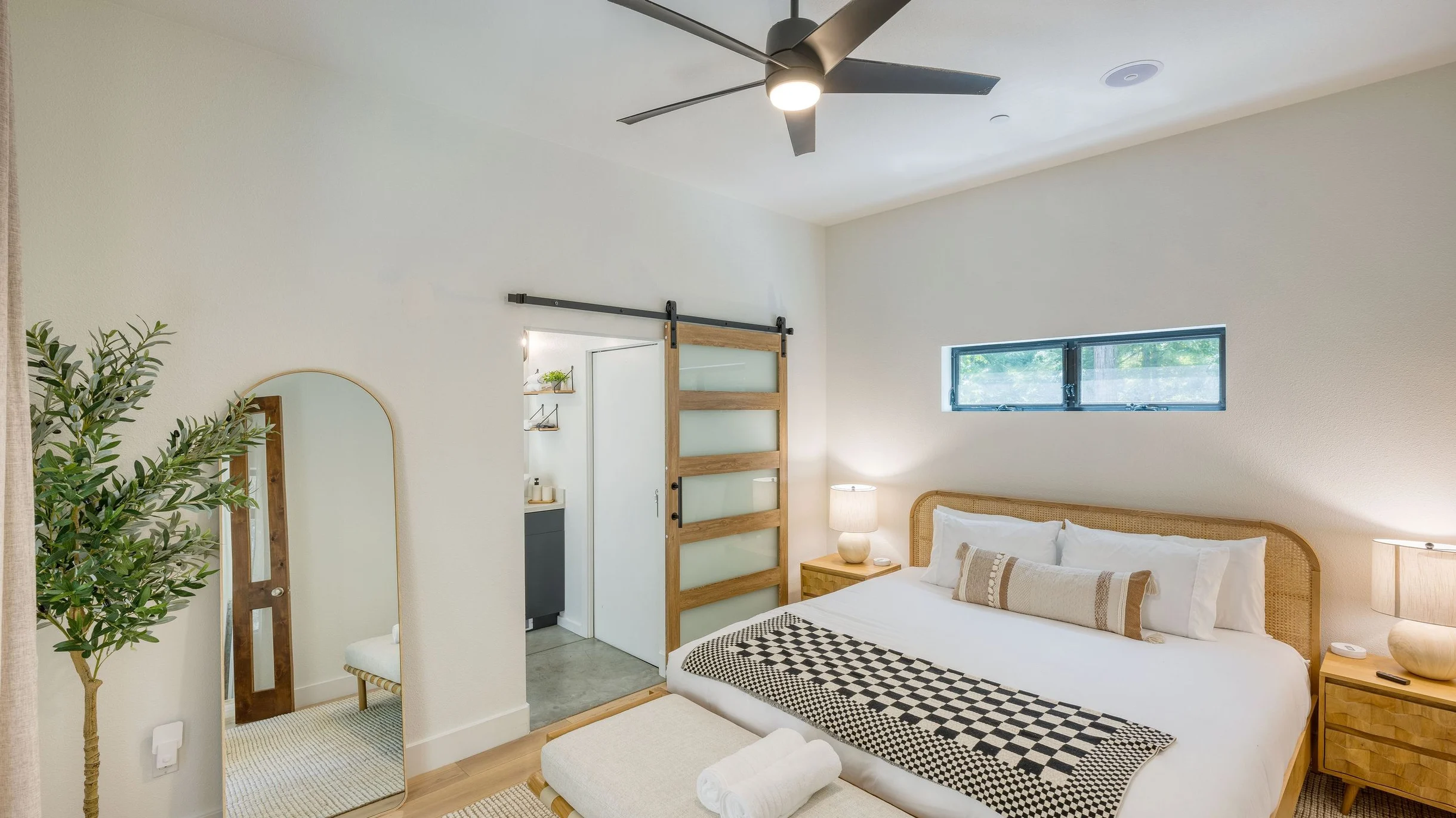 Wander Healdsburg Creek Retreat #79