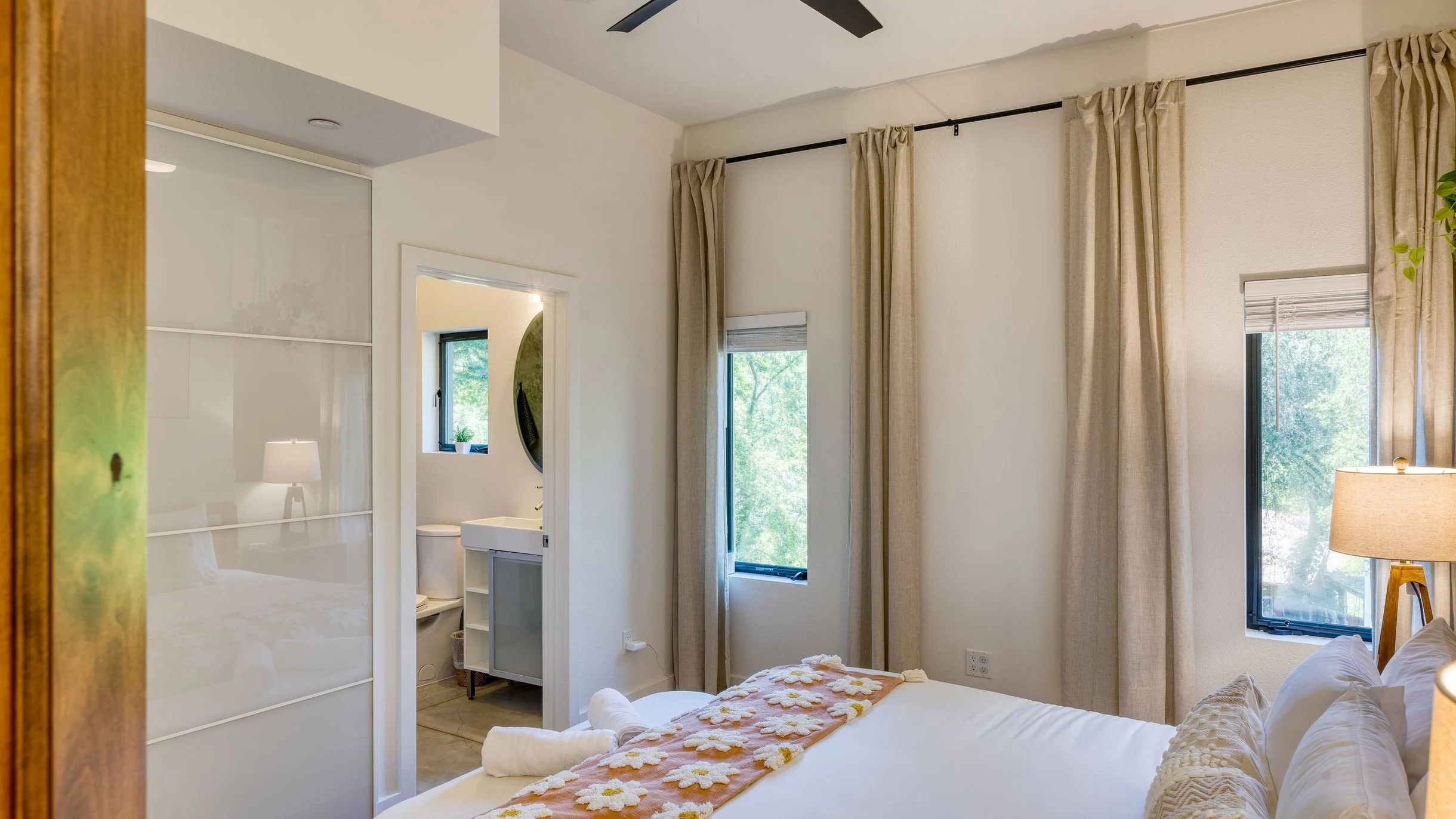 Wander Healdsburg Creek Retreat #52