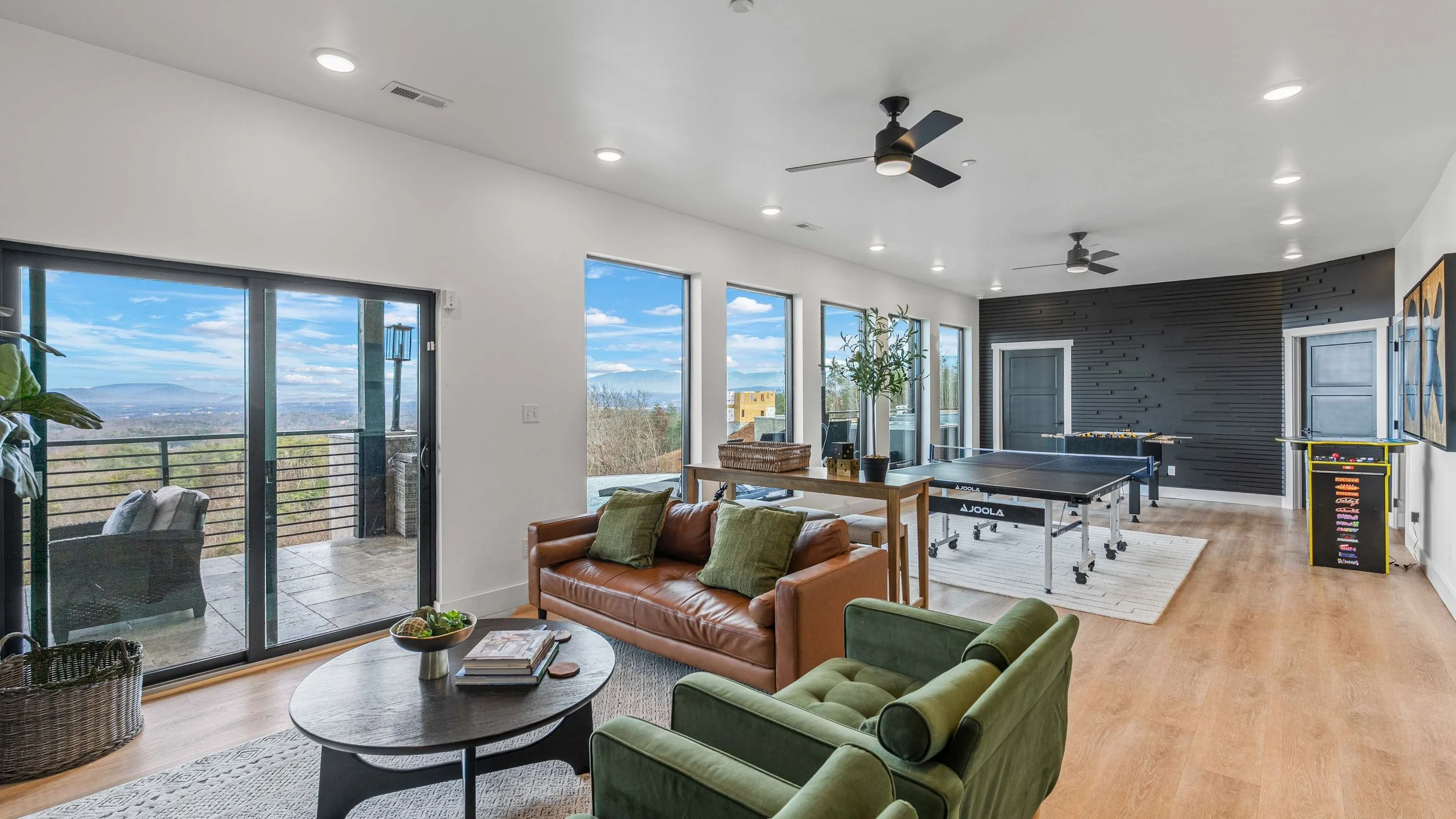 Wander Sevierville Cove #67