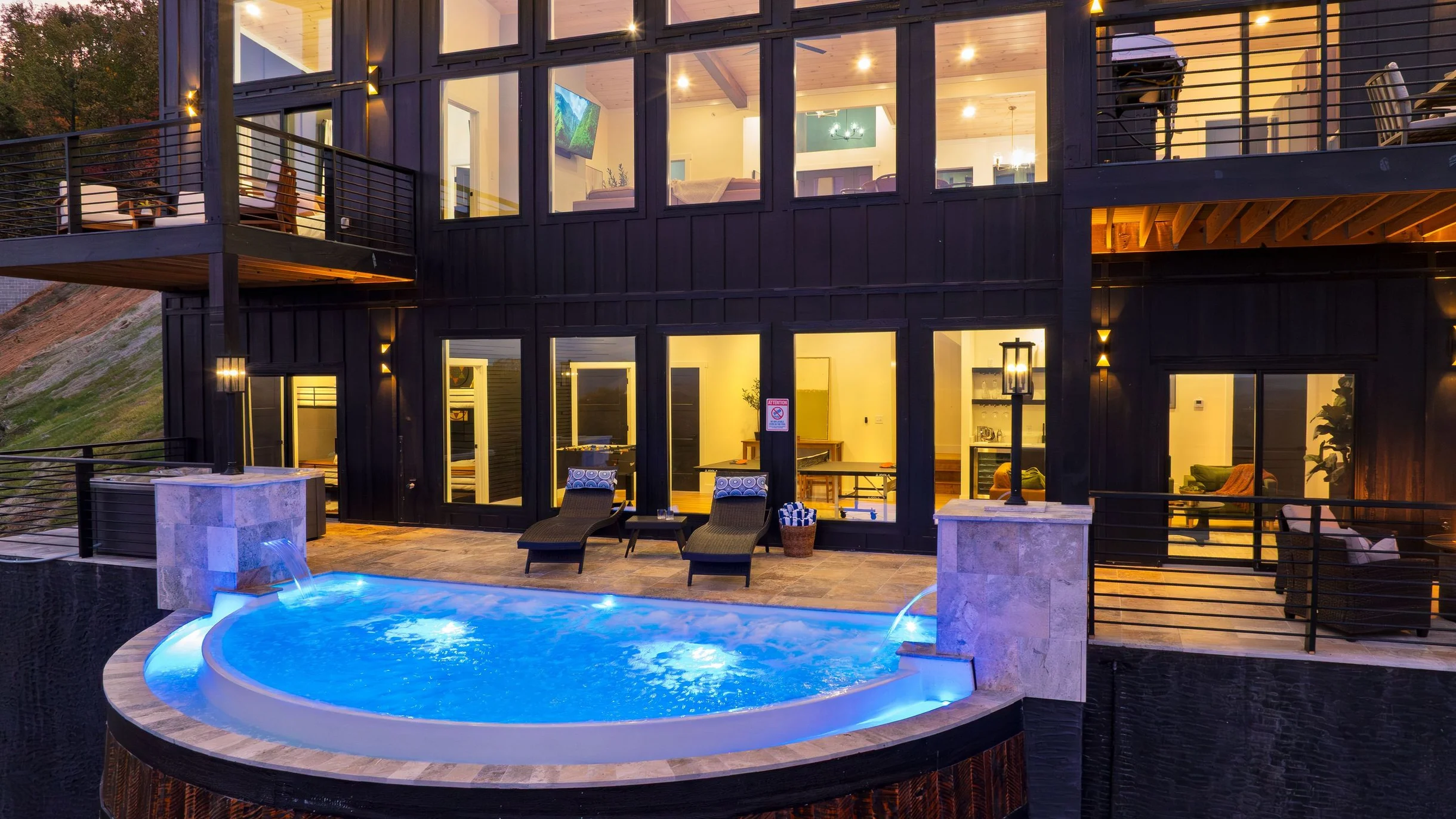 Wander Sevierville Cove #105