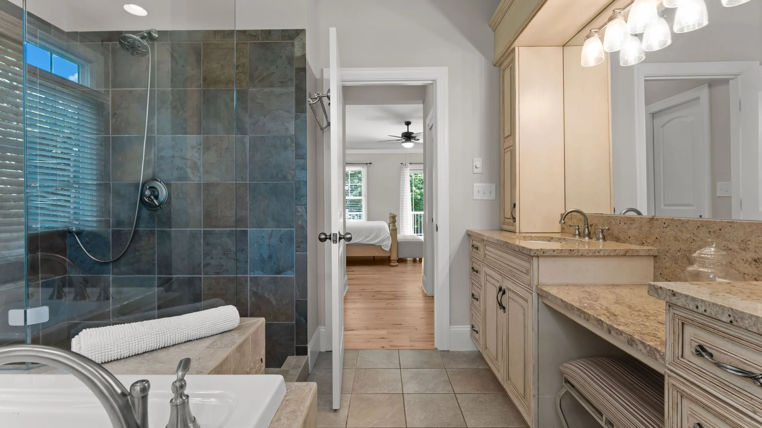 Wander Denver Shores #77