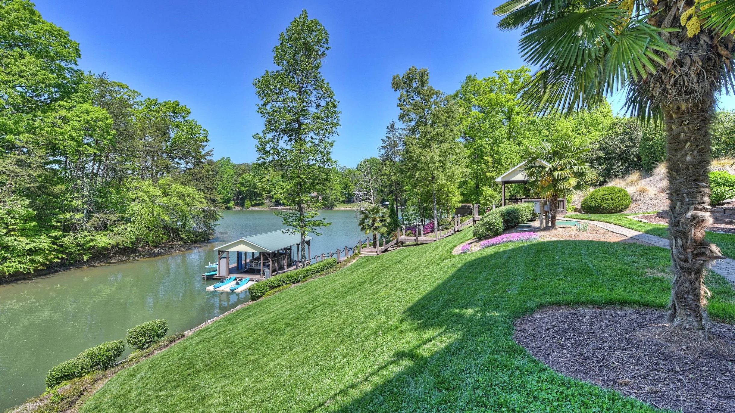 Wander Lake Norman Evergreen #97
