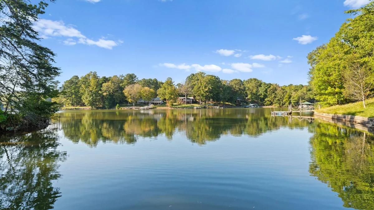 Wander Lake Norman Evergreen #112