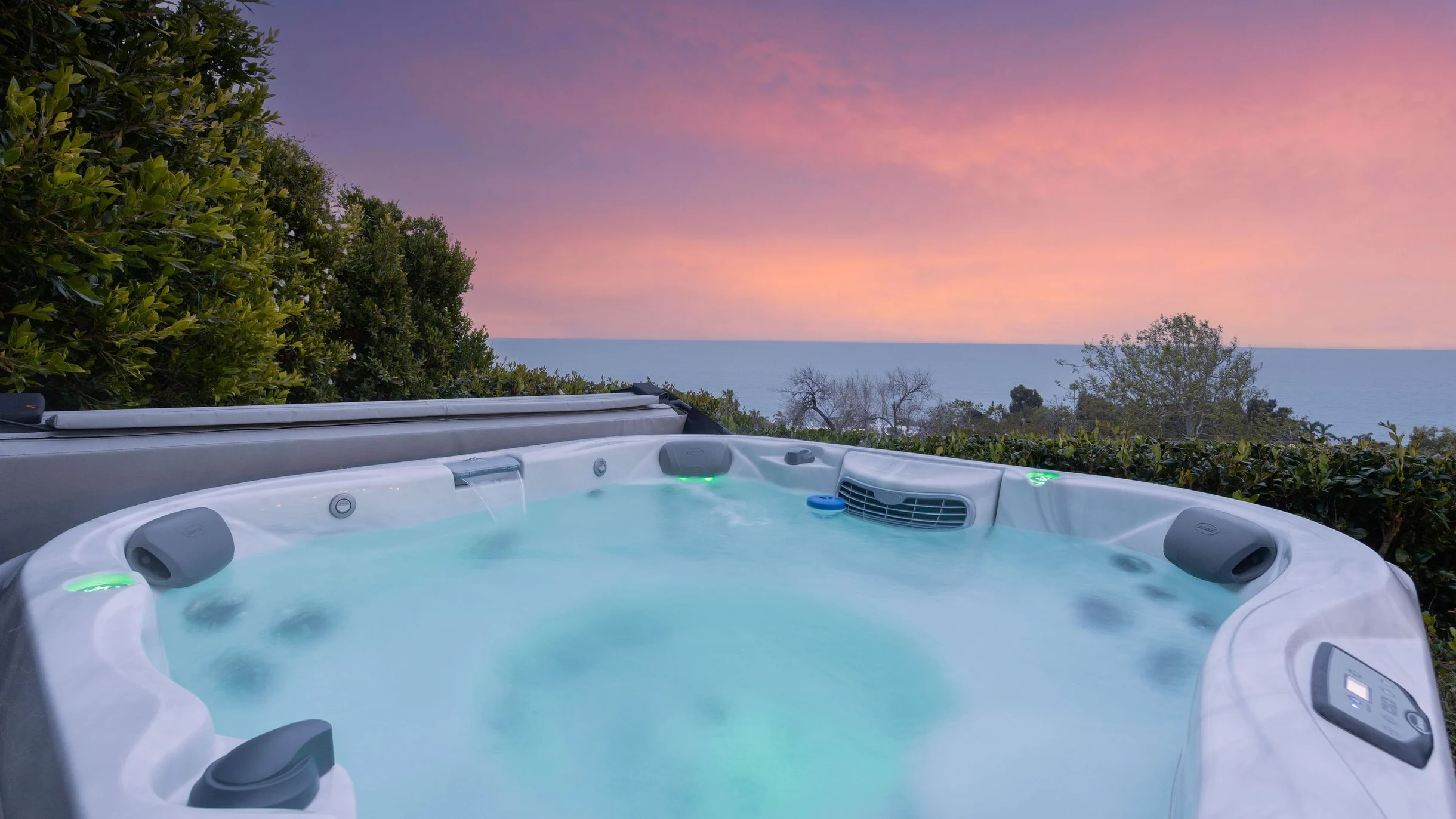 Wander Malibu Cliffside #94