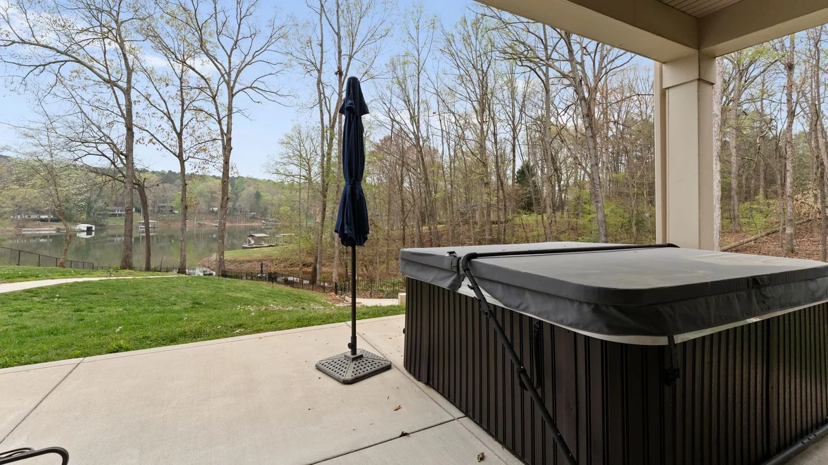 Wander Lake Norman Drift #128