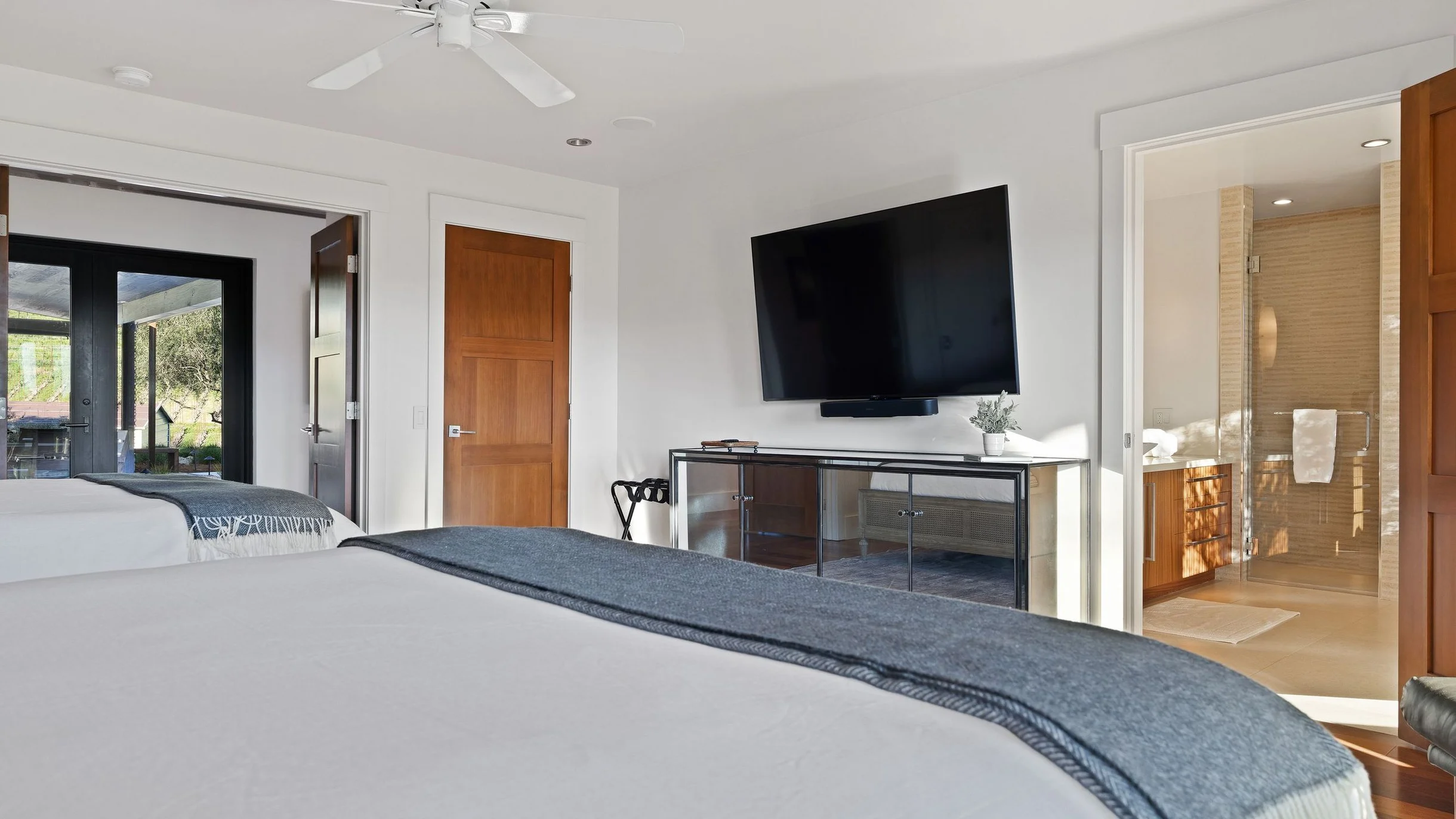 Wander Paso Robles Vines #62