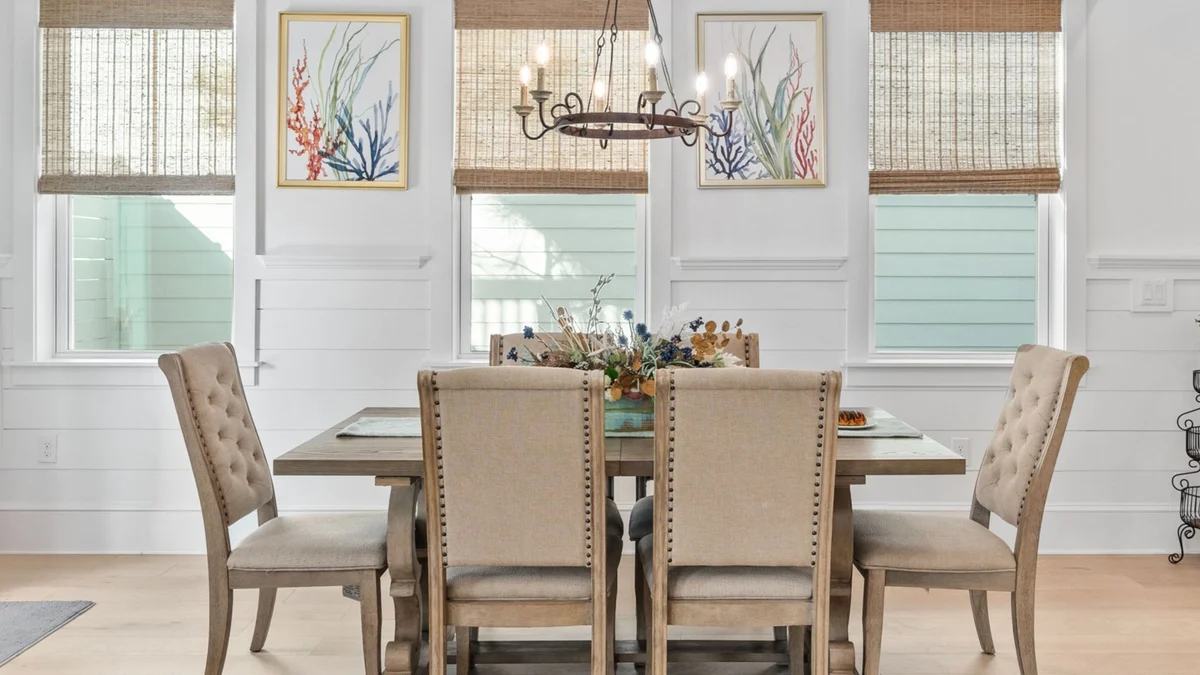 Wander Inlet Beach Lake