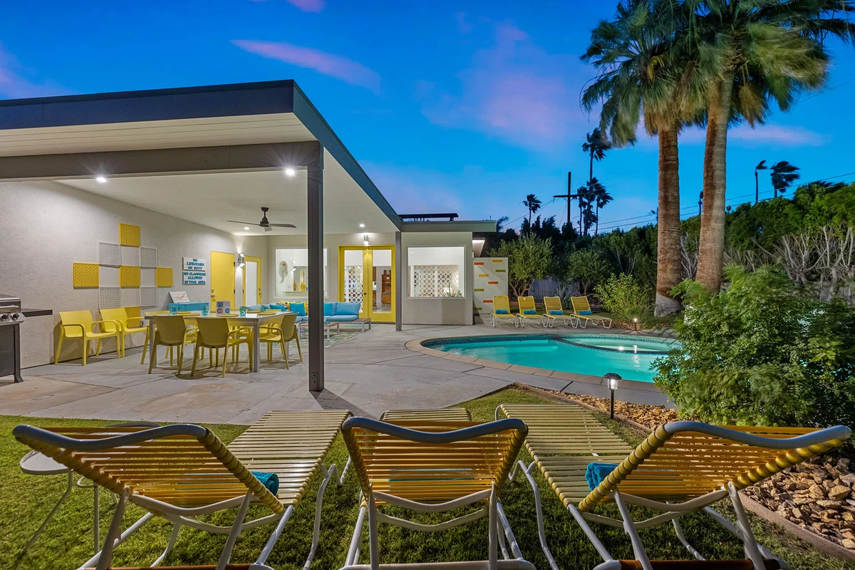 Wander Palm Springs Pinnacle #54