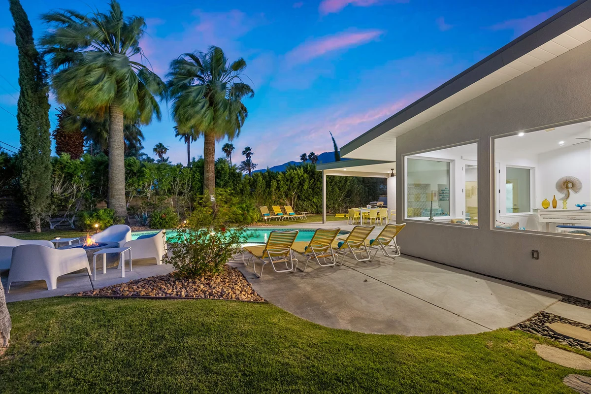 Wander Palm Springs Pinnacle #40
