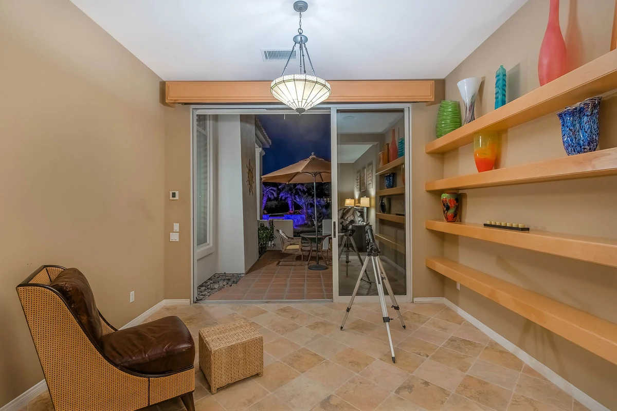 Wander La Quinta Golden #79