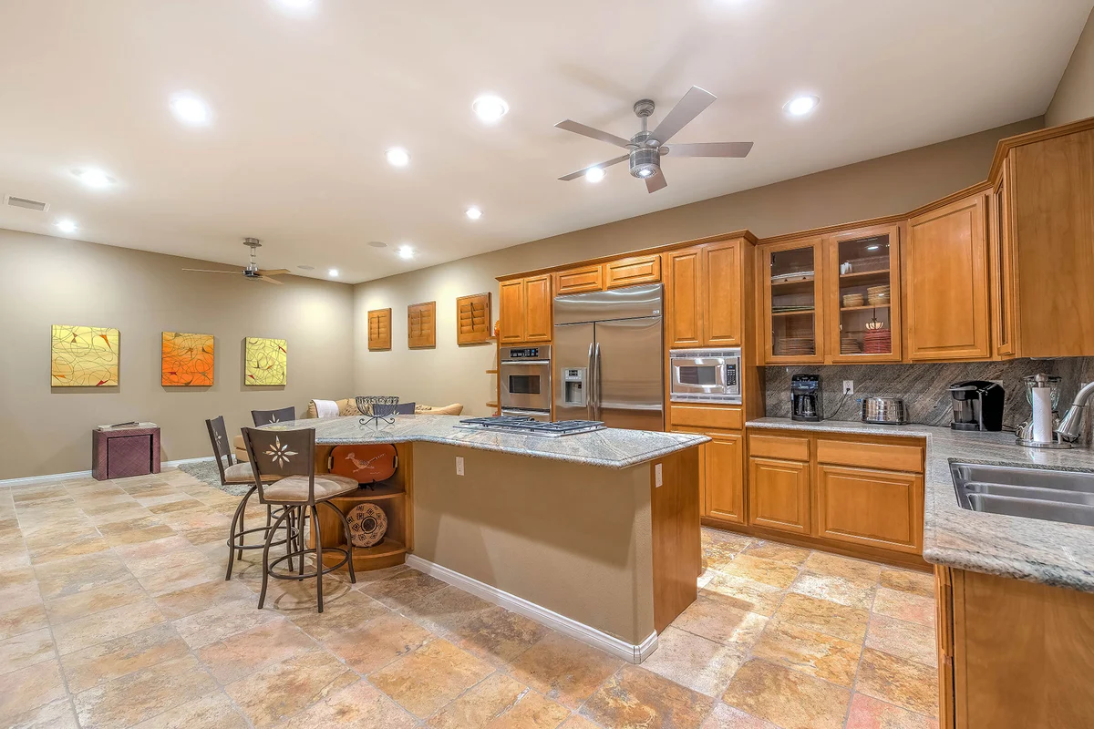 Wander La Quinta Golden #68