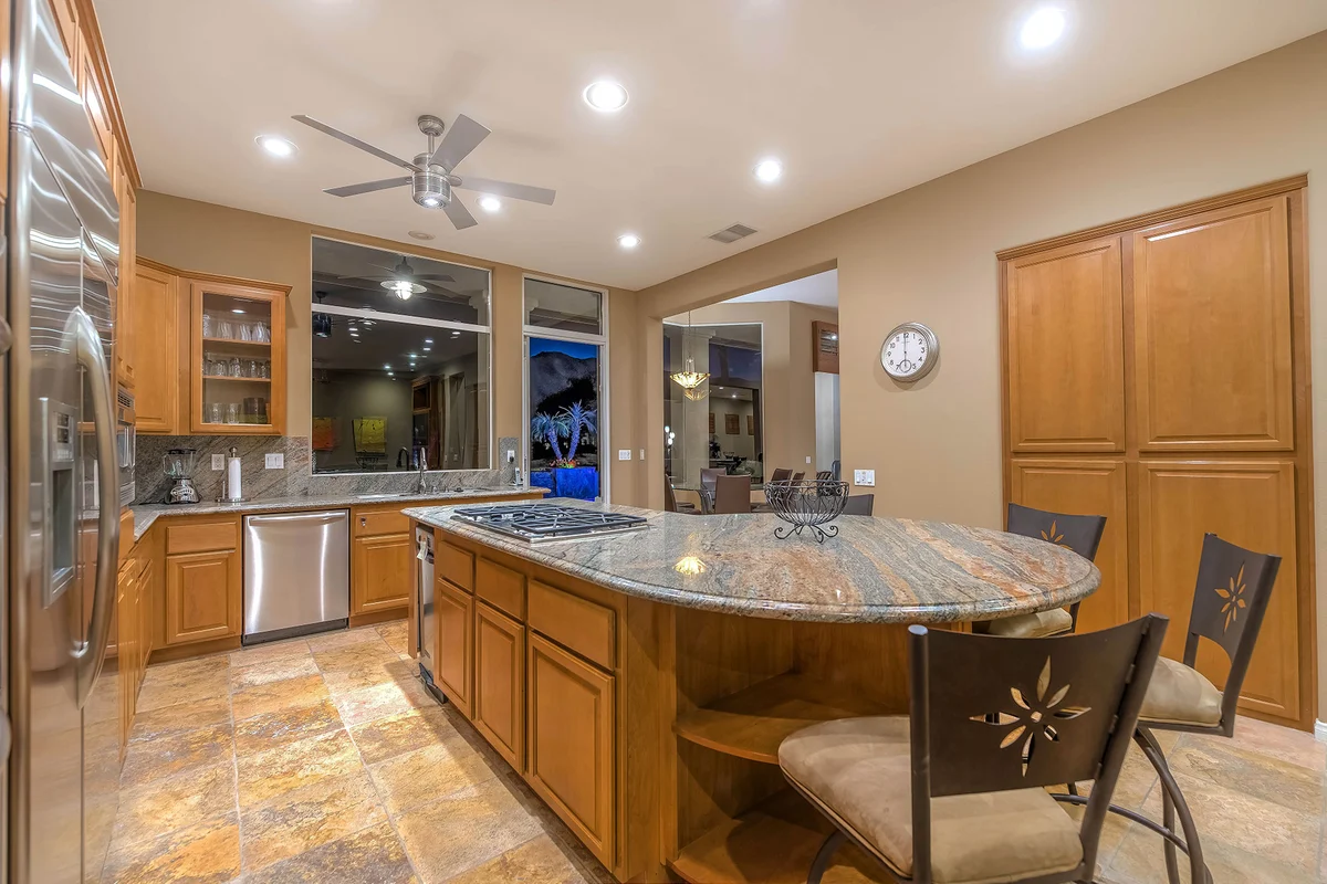 Wander La Quinta Golden #85