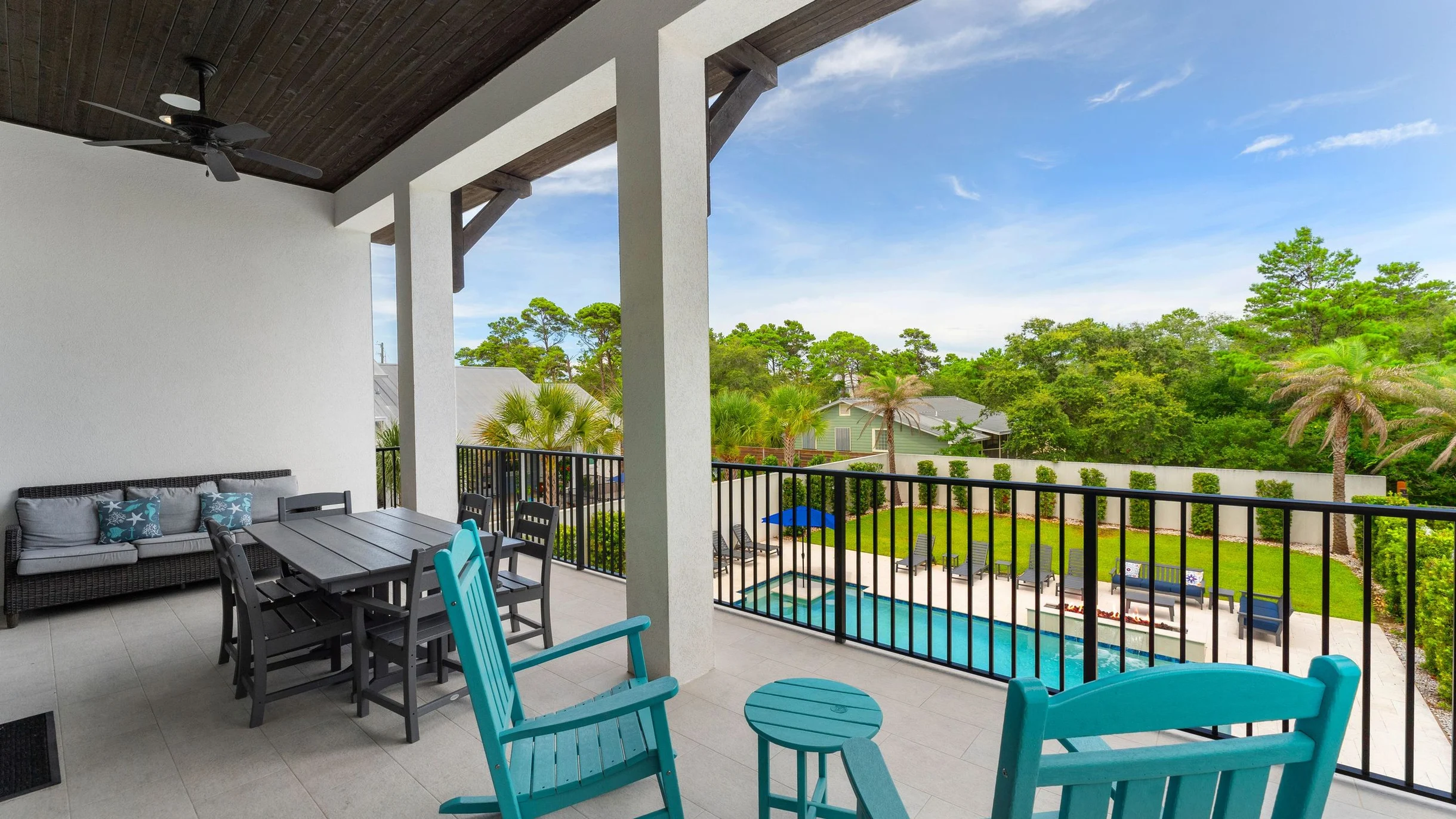 Wander Santa Rosa Beachfront #111