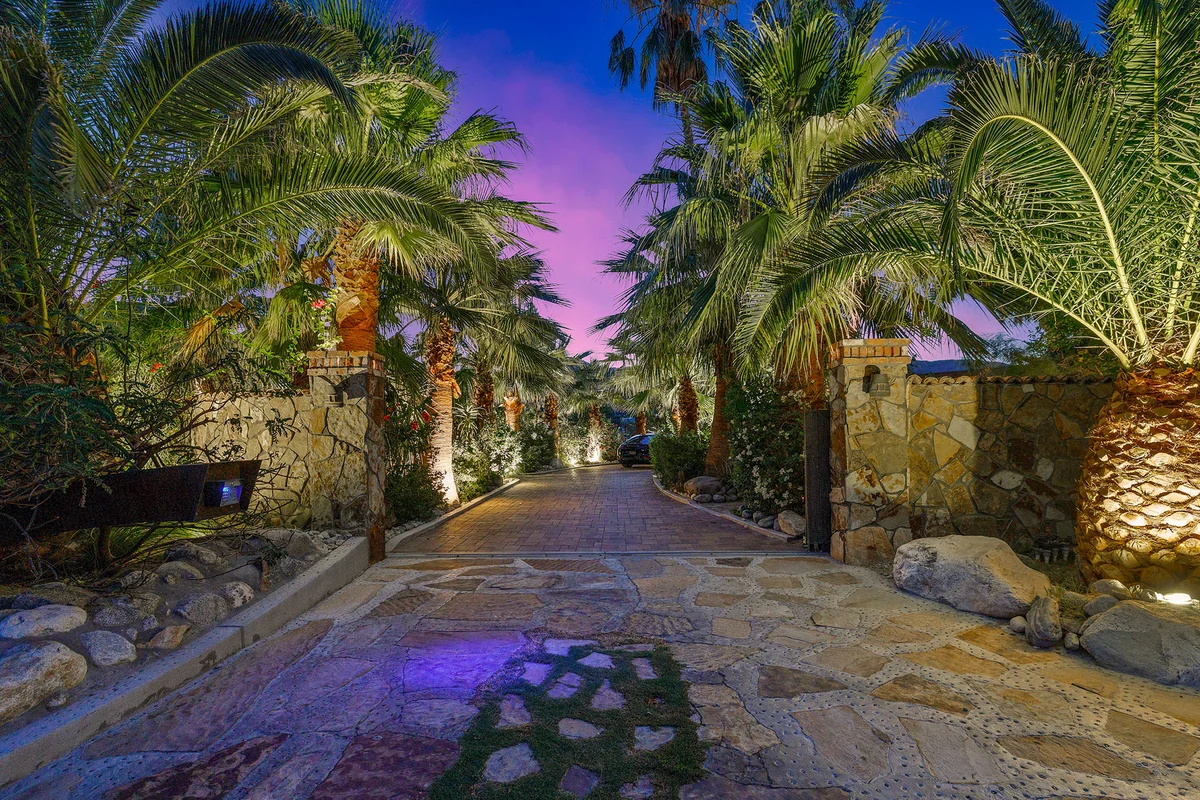 Wander Palm Desert Mirage #71