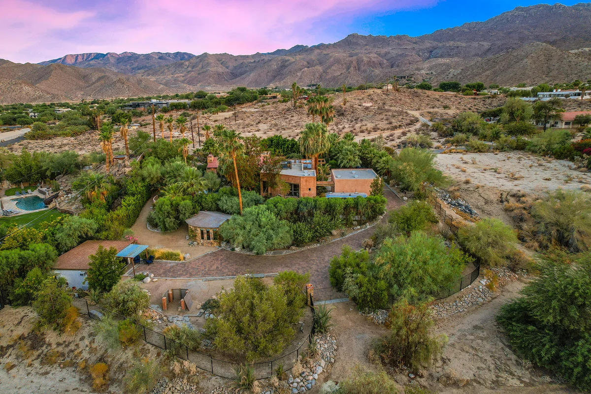Wander Palm Desert Mirage #152