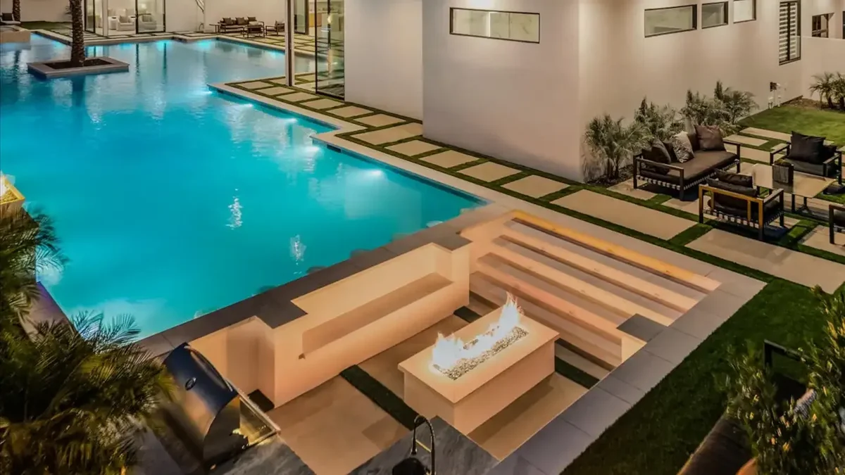 Wander Indio Polo Retreat #100