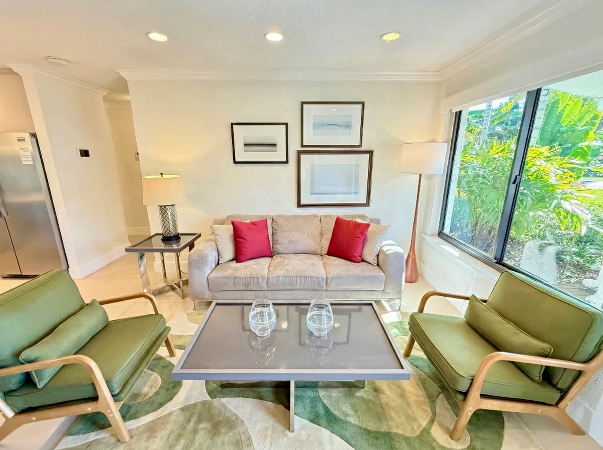 Wander Island City Retreat #27