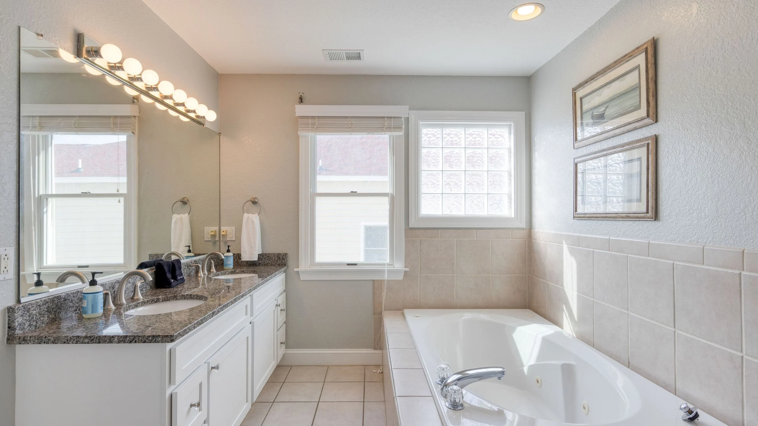 Wander Outer Banks Tides #76