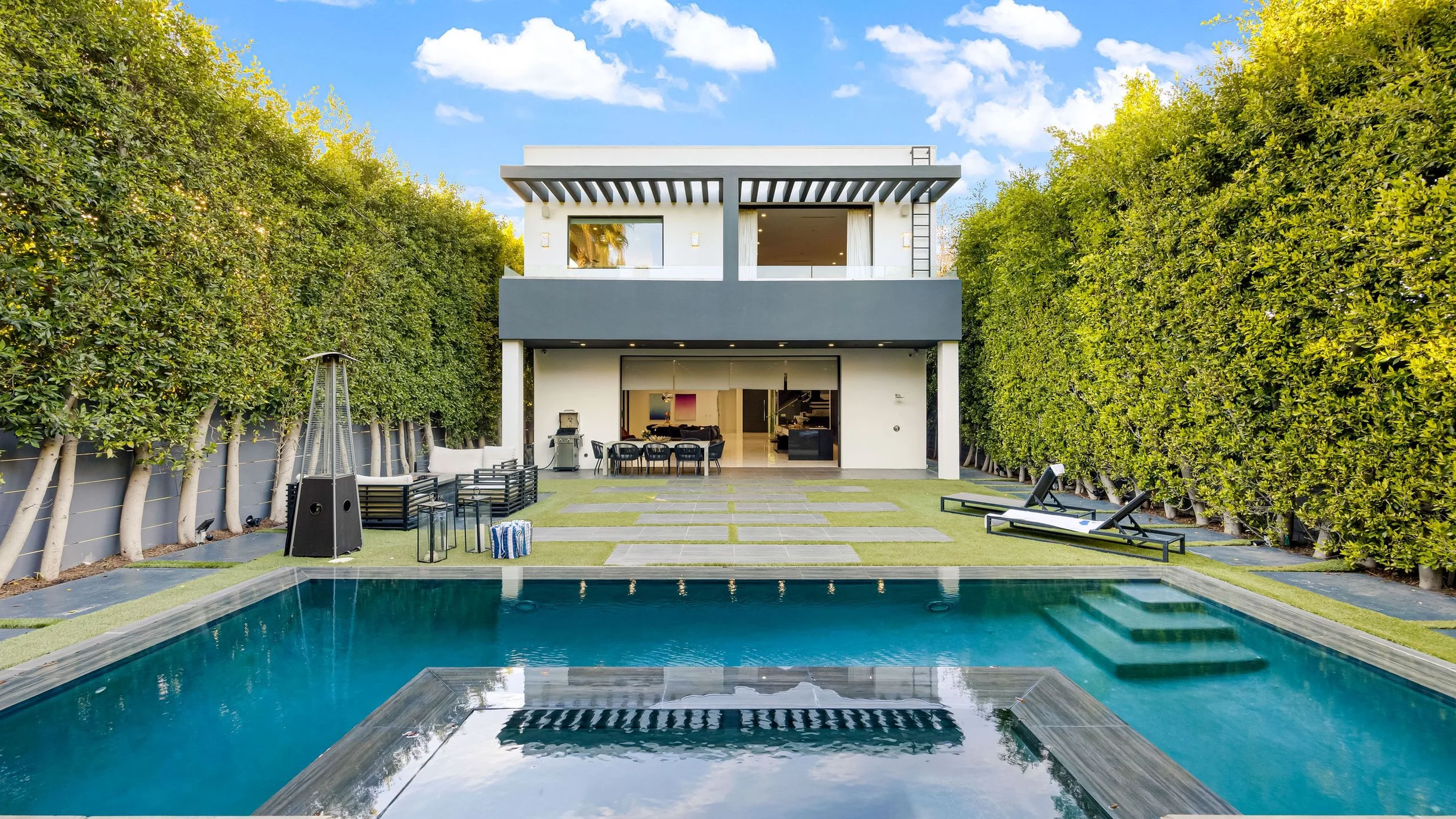 Wander West Hollywood Estate #106