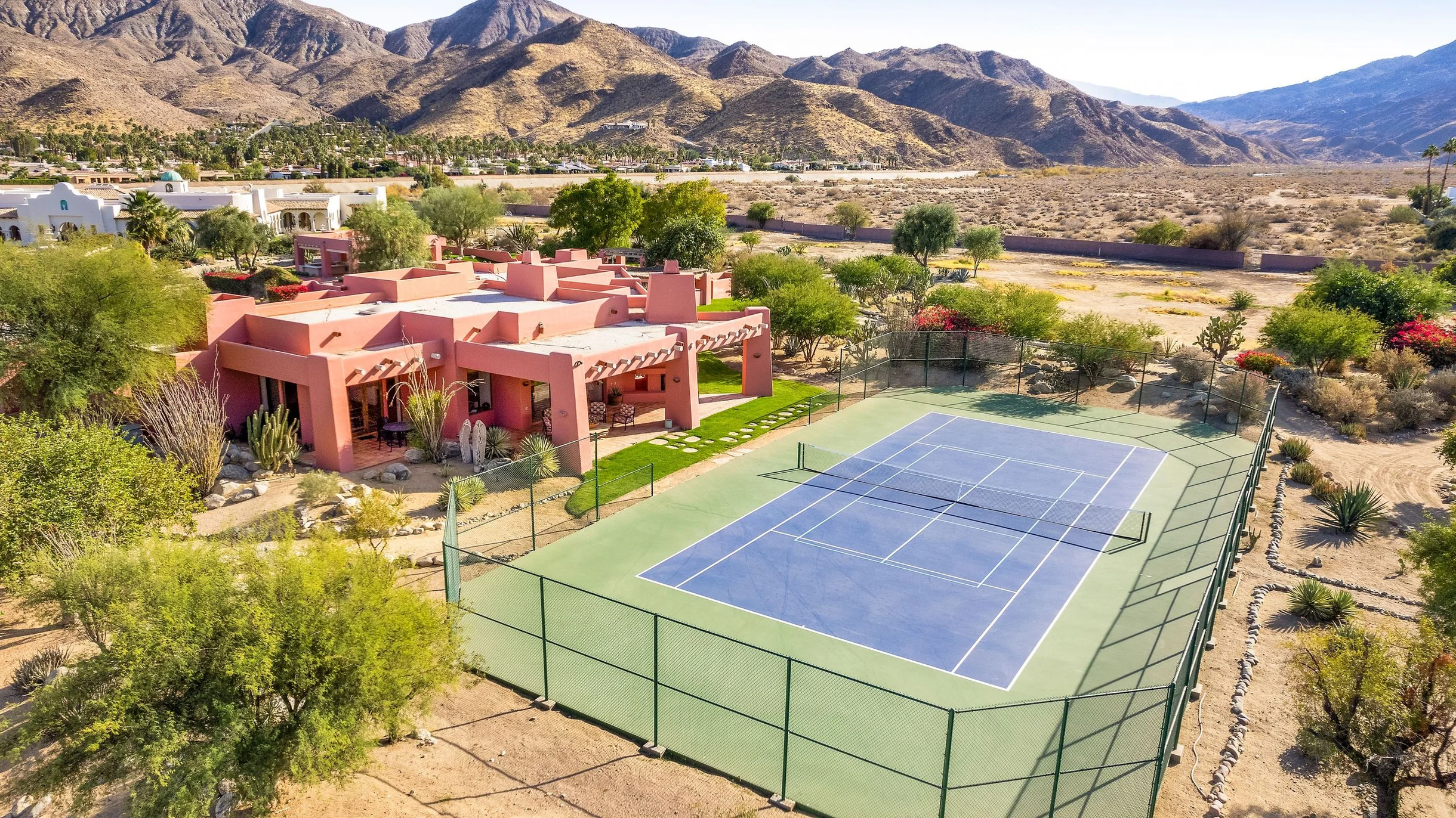 Wander Palm Springs Sands #92