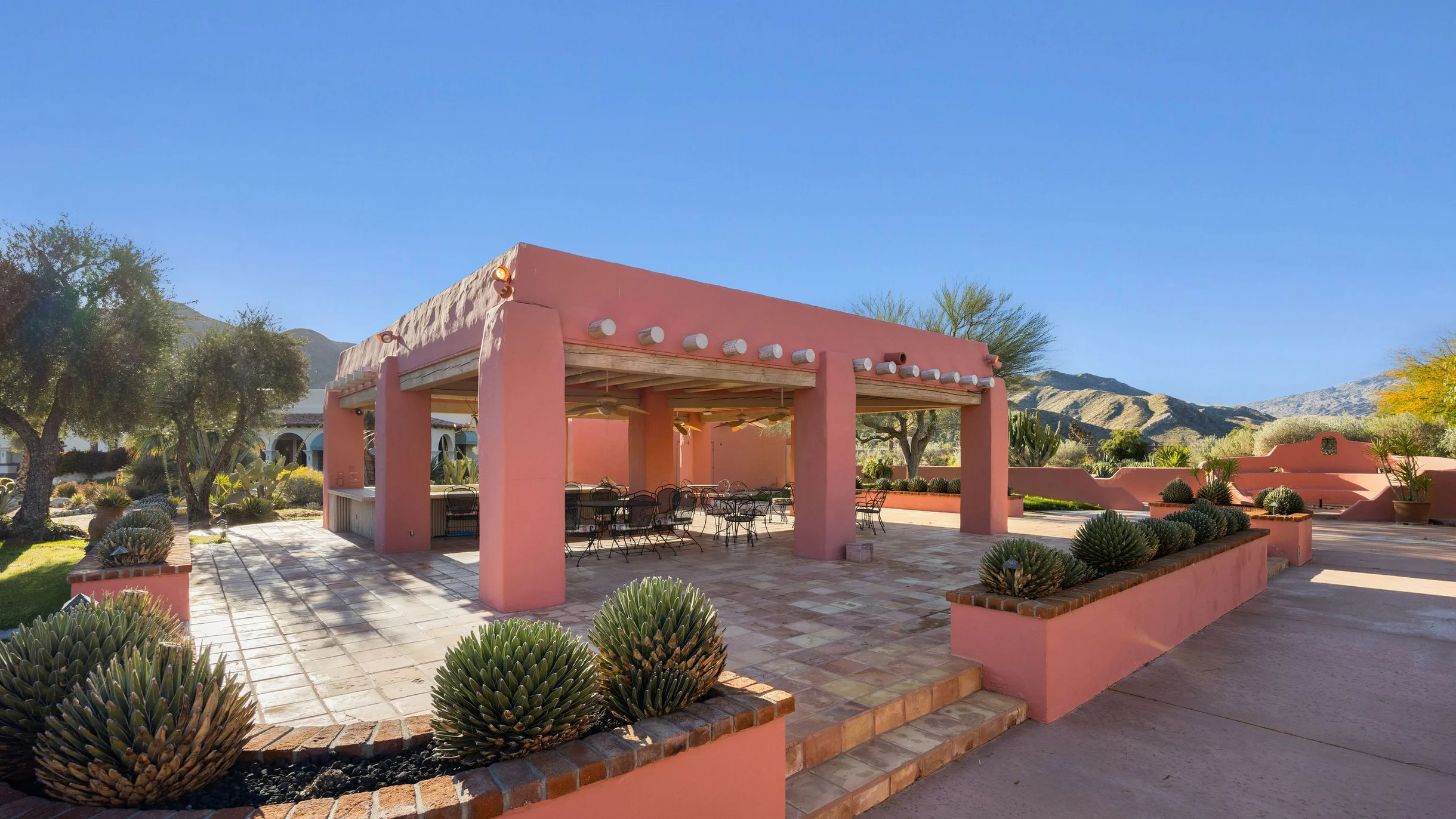 Wander Palm Springs Sands #157