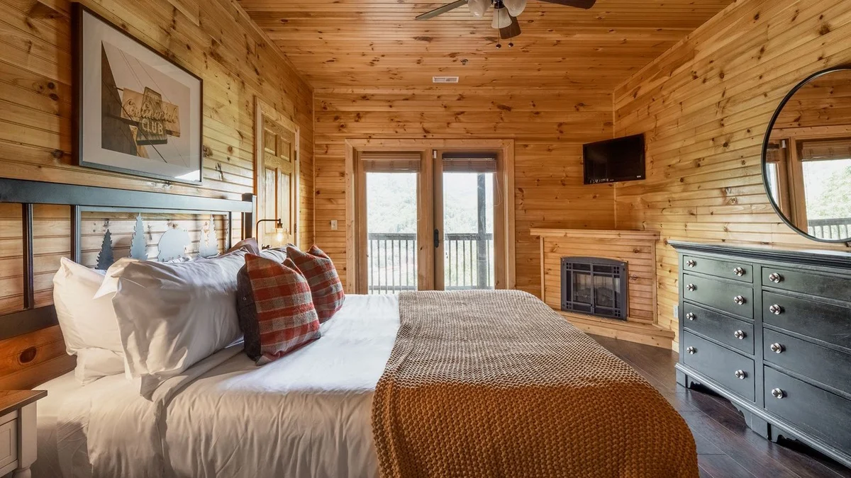 Wander Gatlinburg Smoky Ridge #38