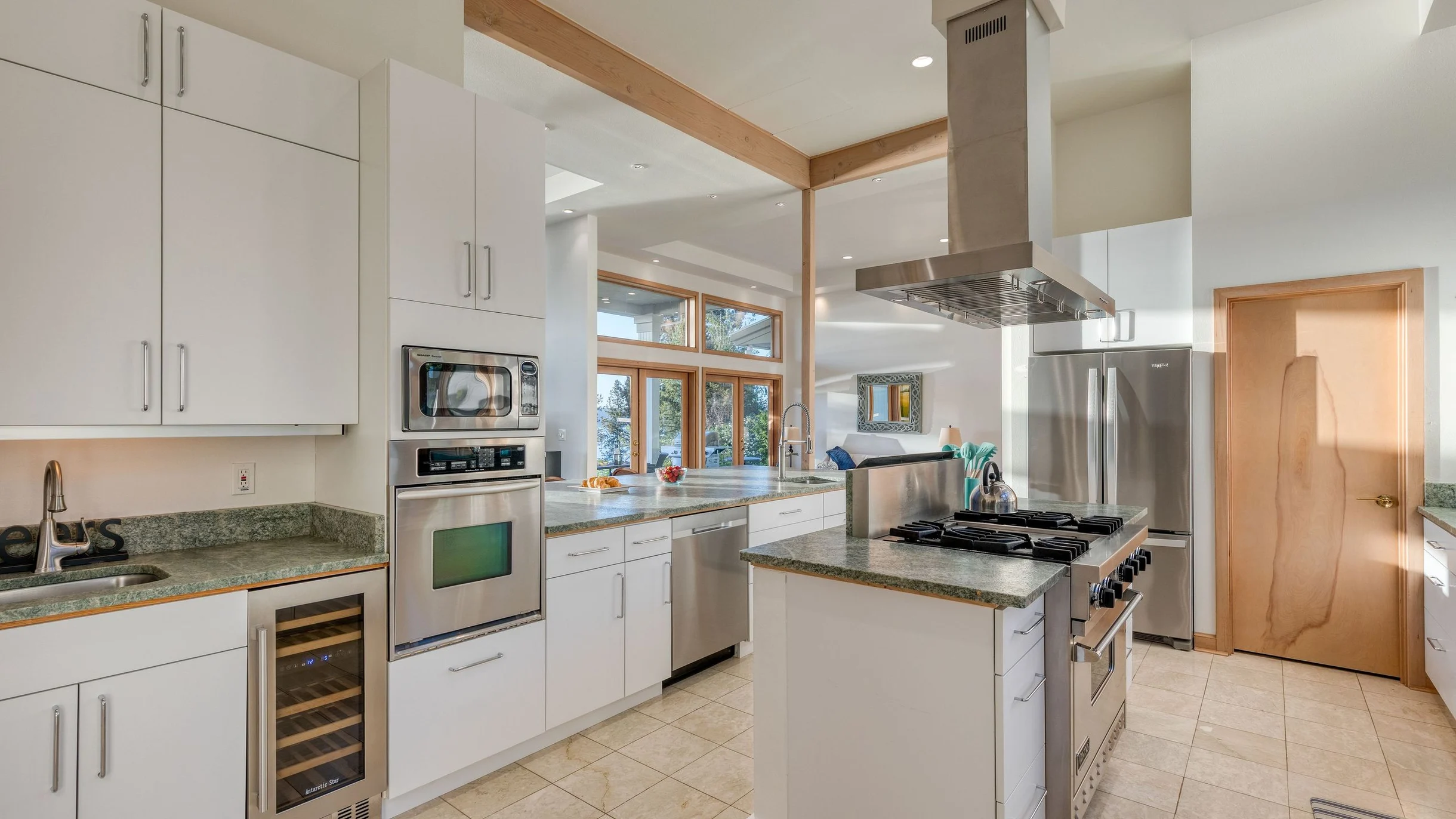 Wander Whidbey Ridge