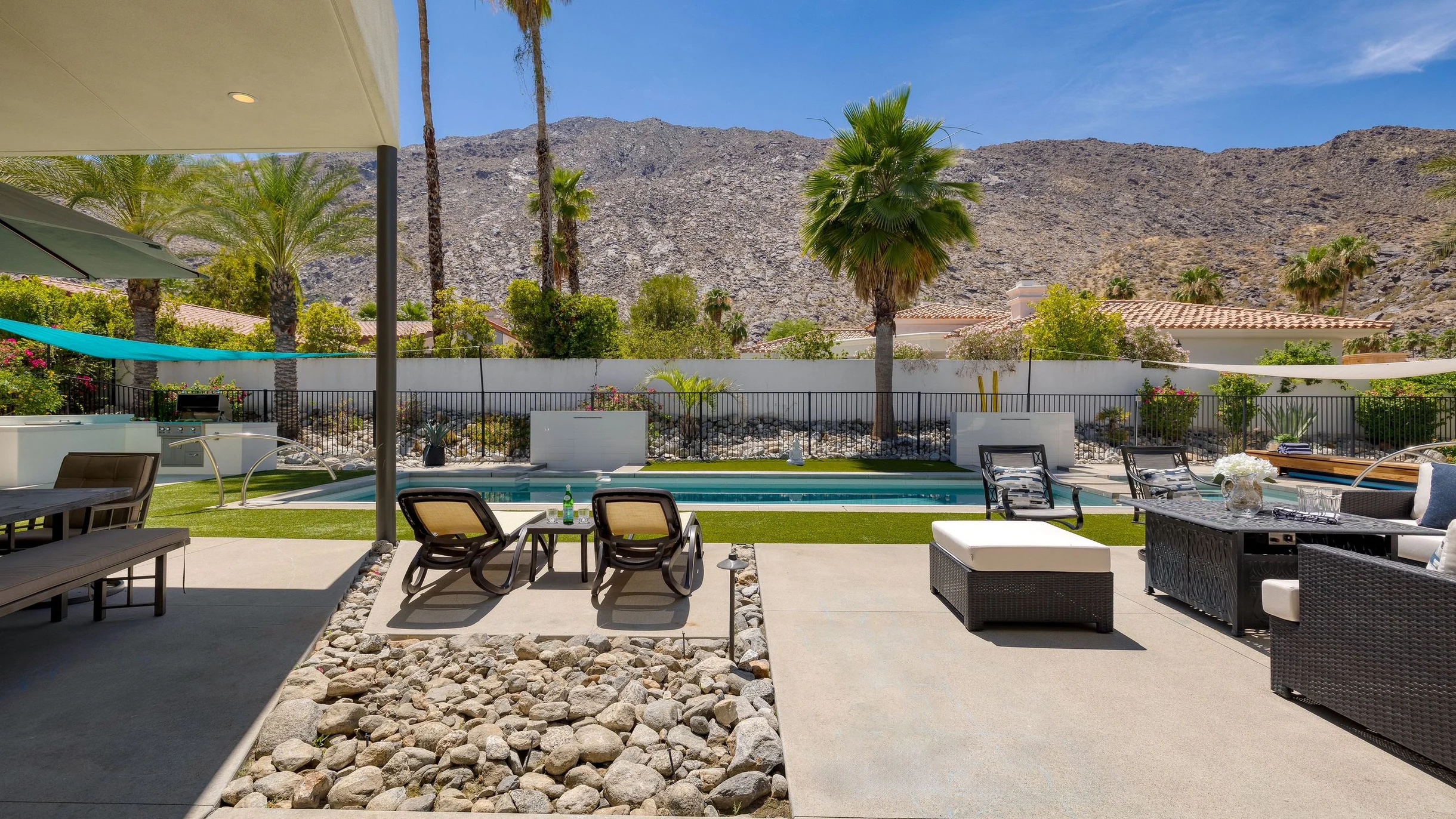 Wander Palm Springs Palms #73