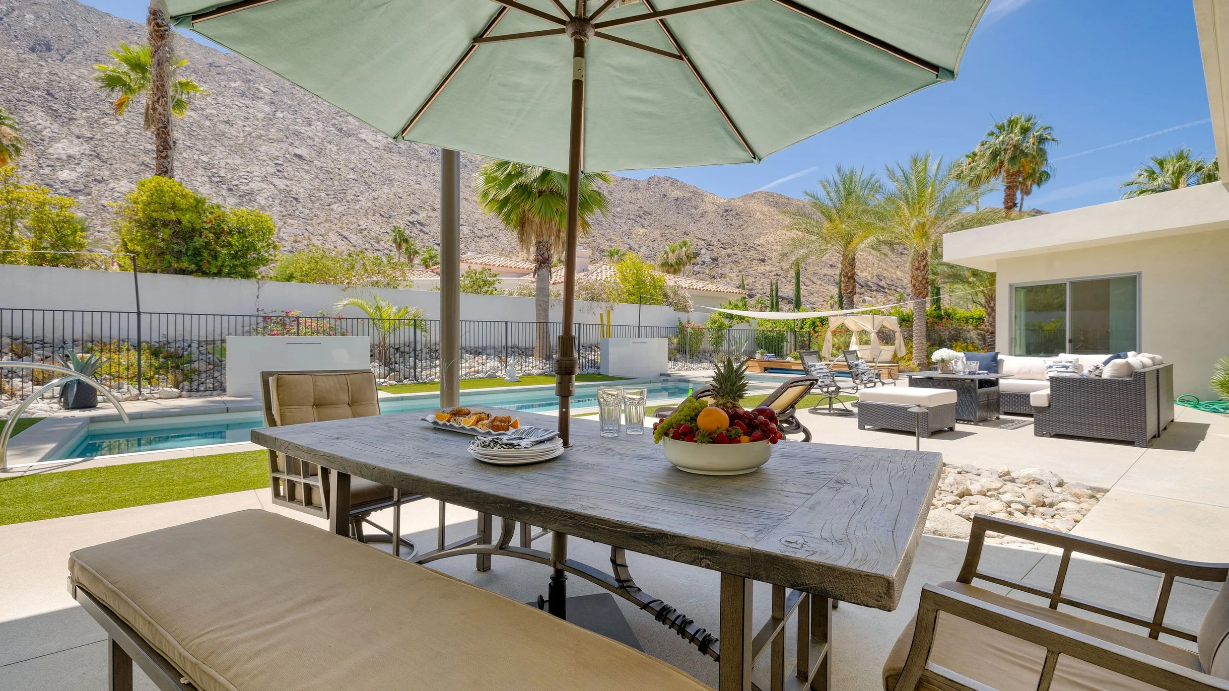 Wander Palm Springs Palms #78